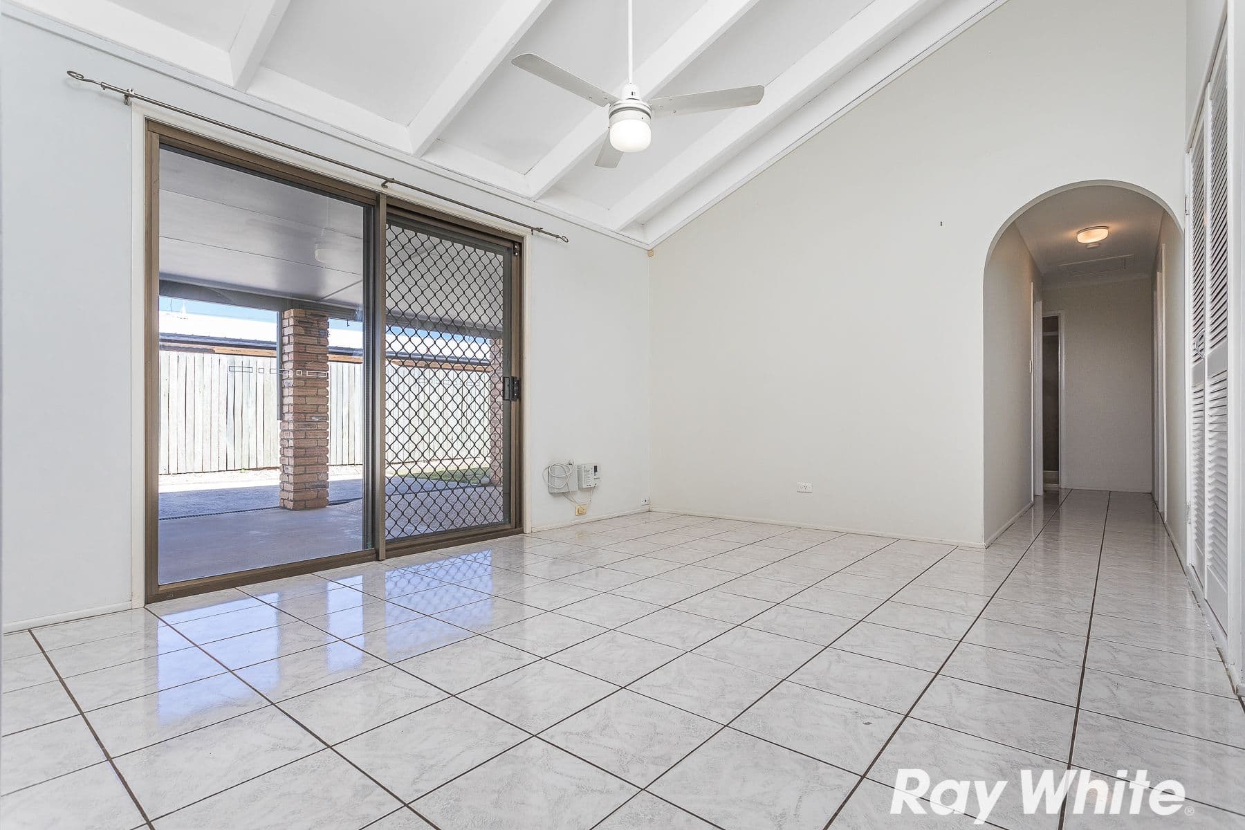 6 Bottle-brush Court, Kallangur QLD 4503, Kallangur - Thumbnail 7