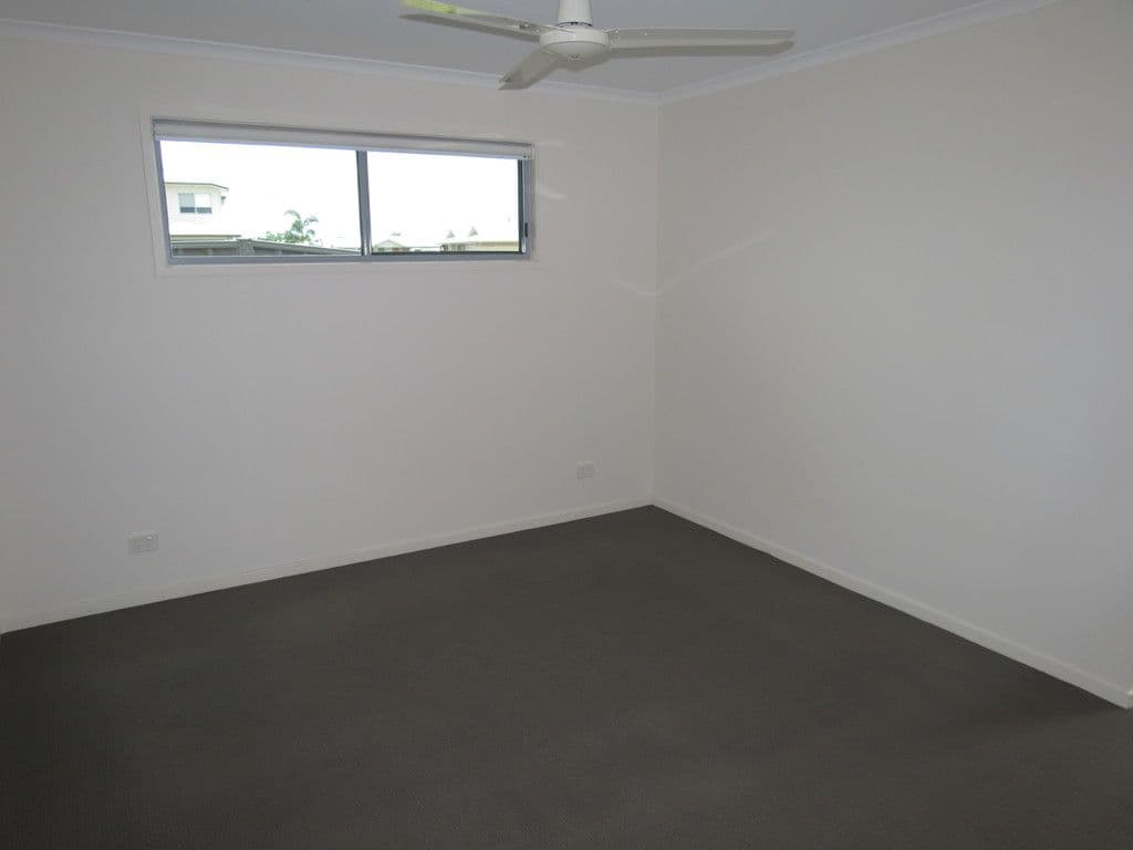 52 Kassidy Drive, Emerald QLD 4720, Emerald - Thumbnail 7