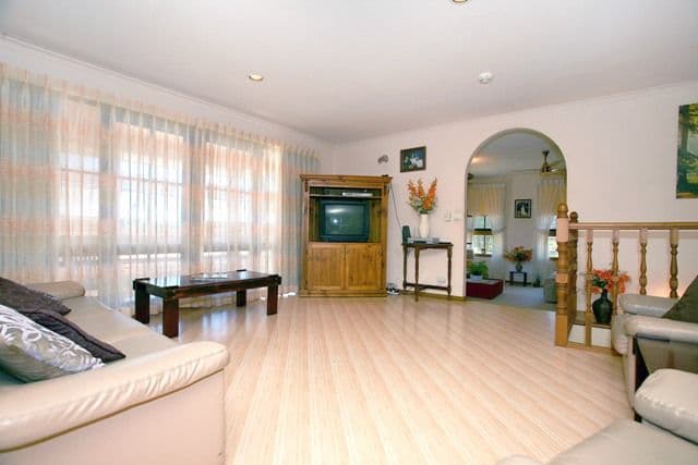 21 Patrick Street, Beachmere, QLD, 4510, Beachmere - Thumbnail 2