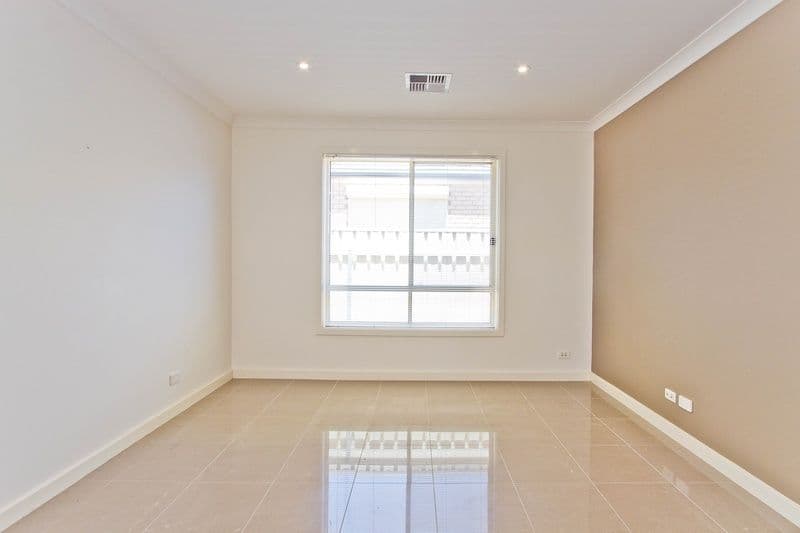 30 Pioneer Street, Seaton SA 5023, Seaton - Thumbnail 7