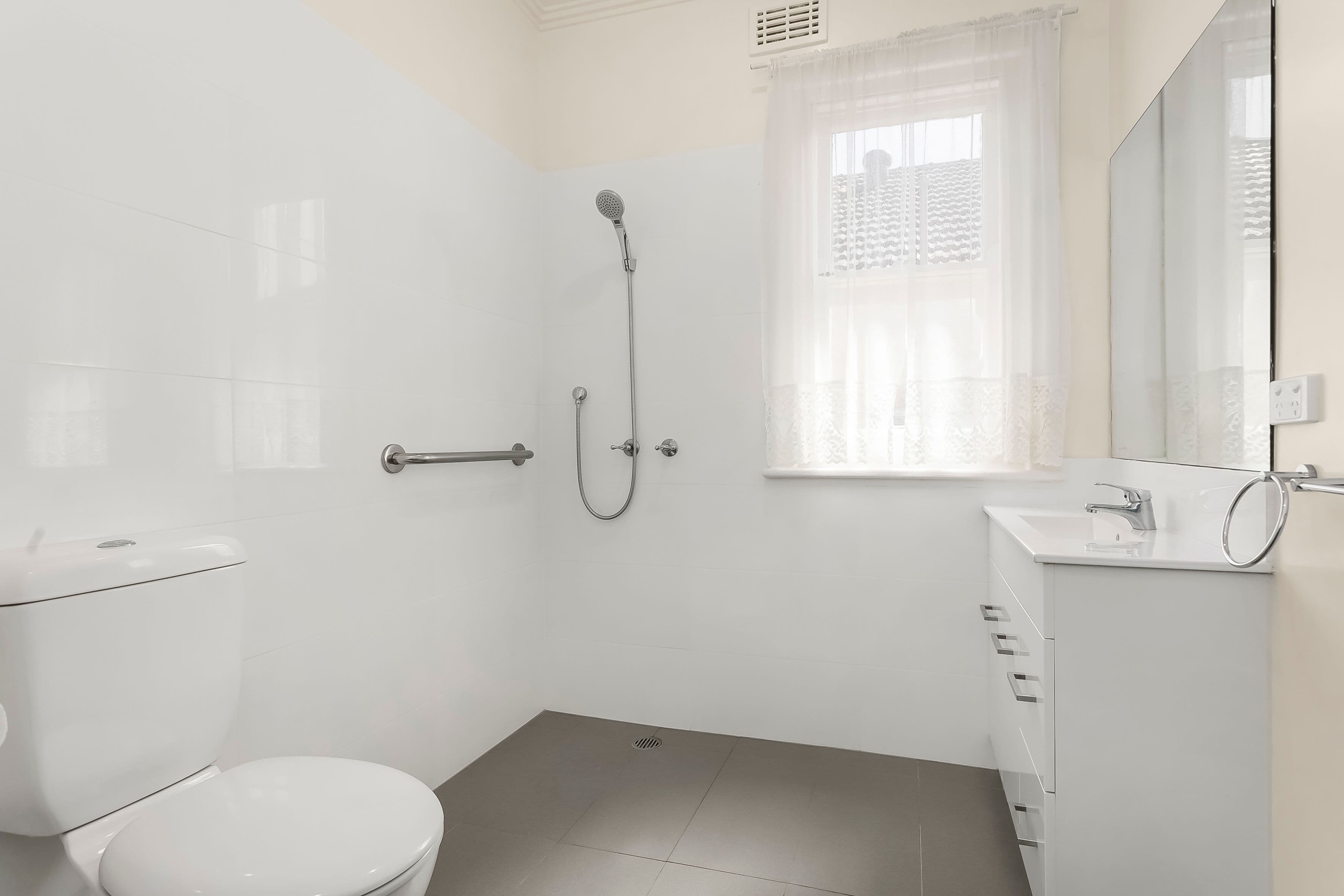 13 Tyrrell Street, Mont Albert North VIC 3129, Mont Albert North - Thumbnail 5