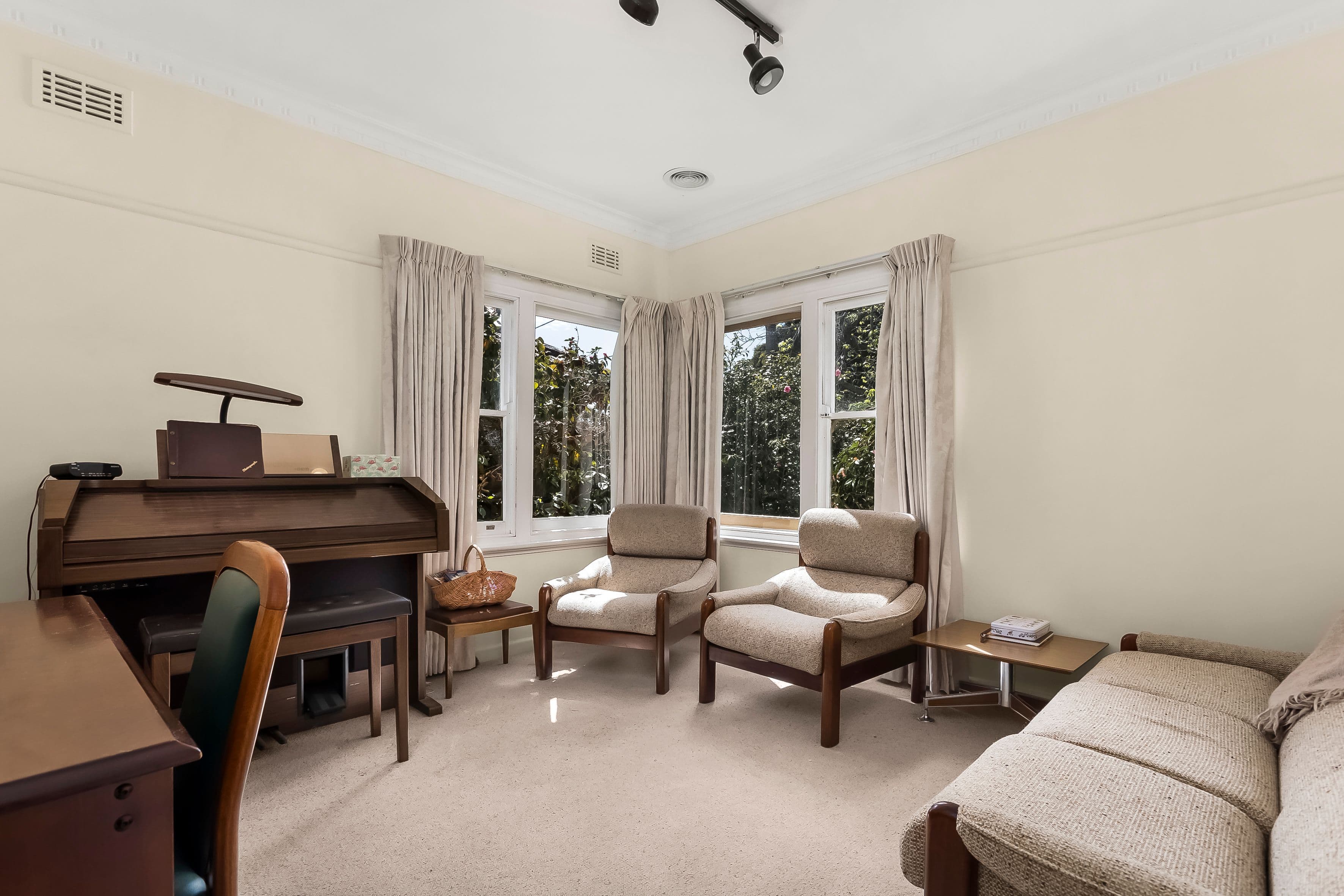 13 Tyrrell Street, Mont Albert North VIC 3129, Mont Albert North - Thumbnail 6