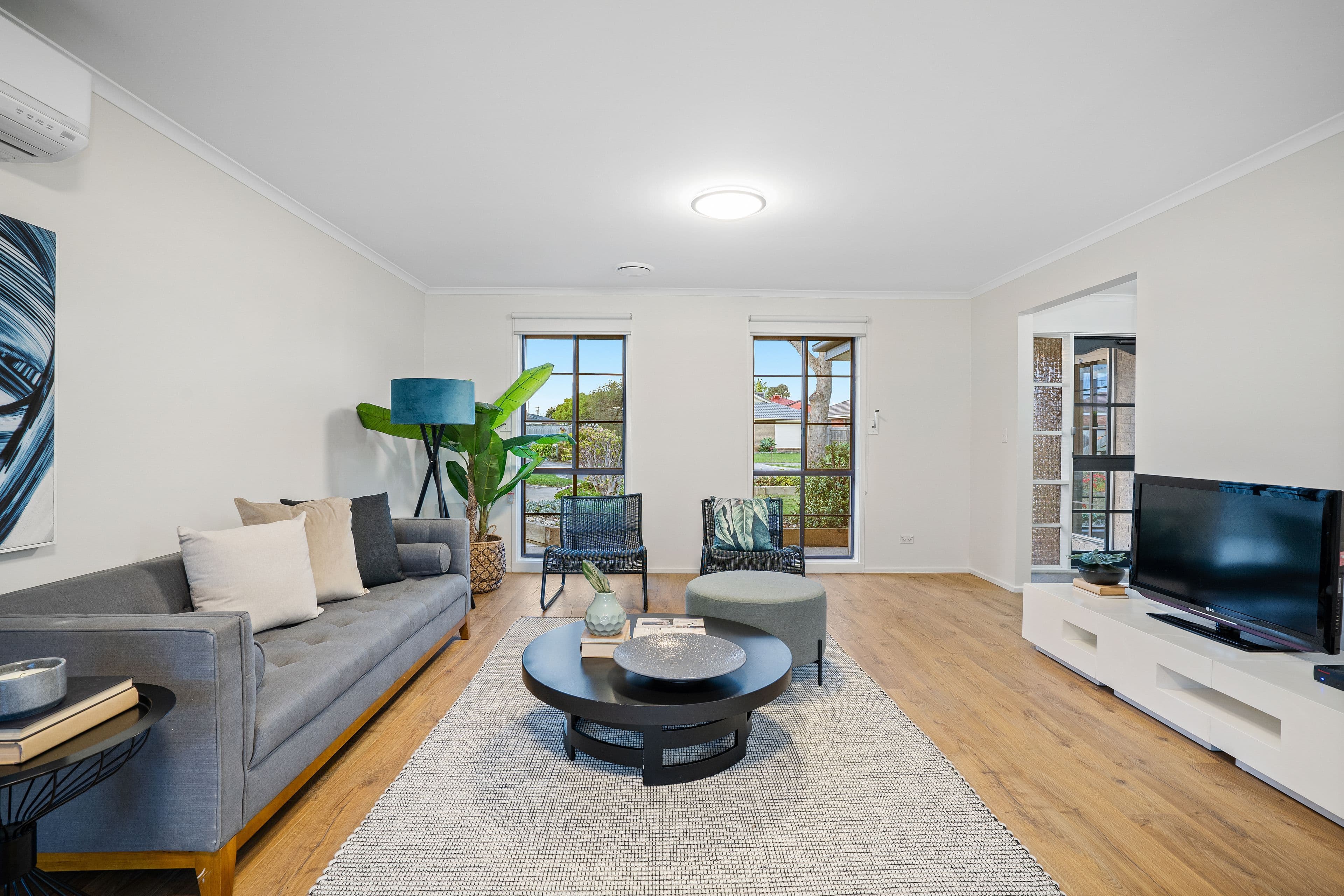 5 Emmerson Court, Mill Park VIC 3082, Mill Park - Thumbnail 2