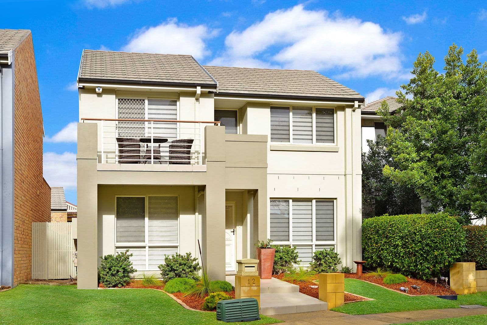 12 Castleford Terrace, Stanhope Gardens - Image 1