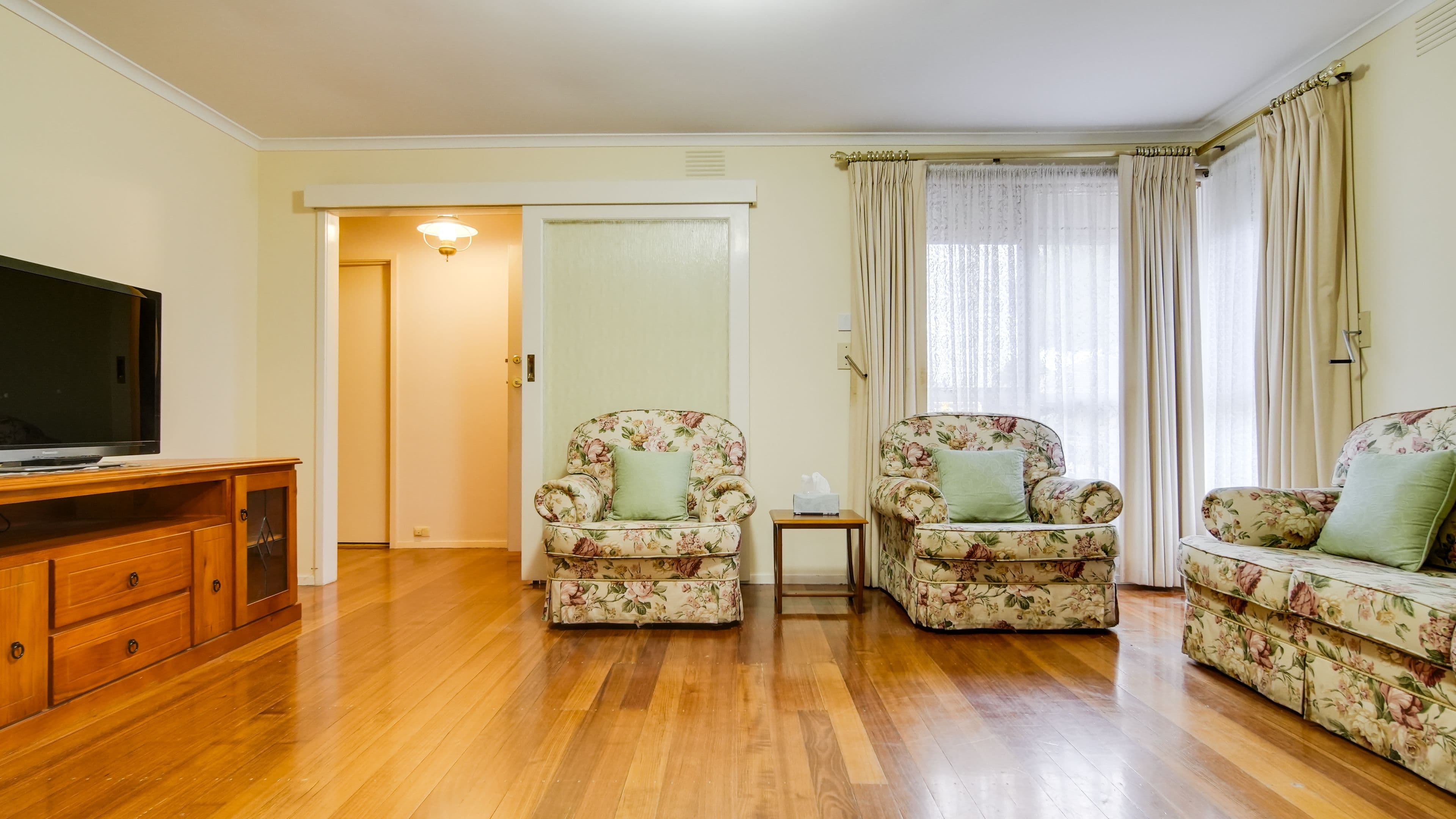 8 Carribean Drive, Keysborough VIC 3173, Keysborough - Thumbnail 2