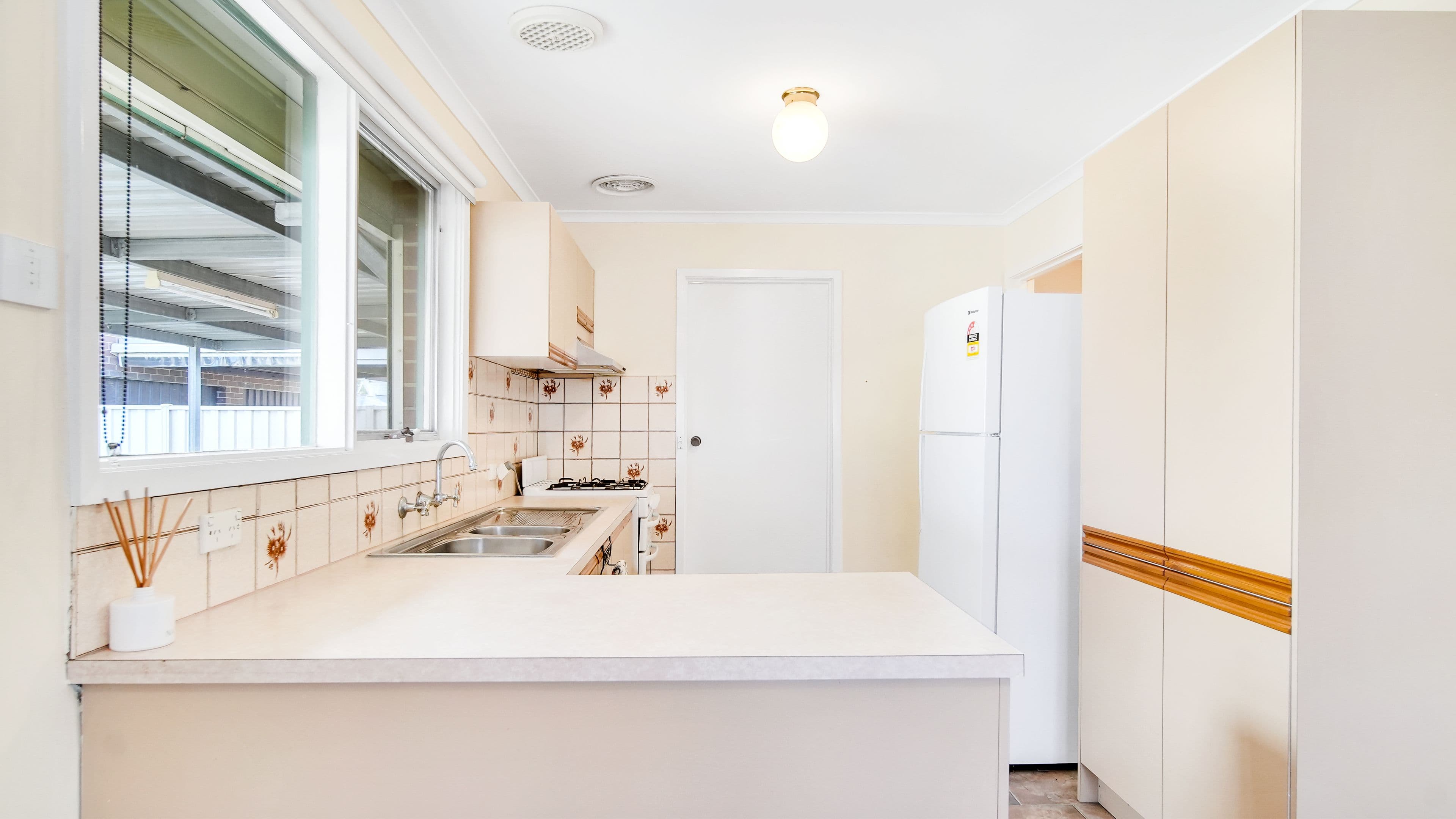 8 Carribean Drive, Keysborough VIC 3173, Keysborough - Thumbnail 4