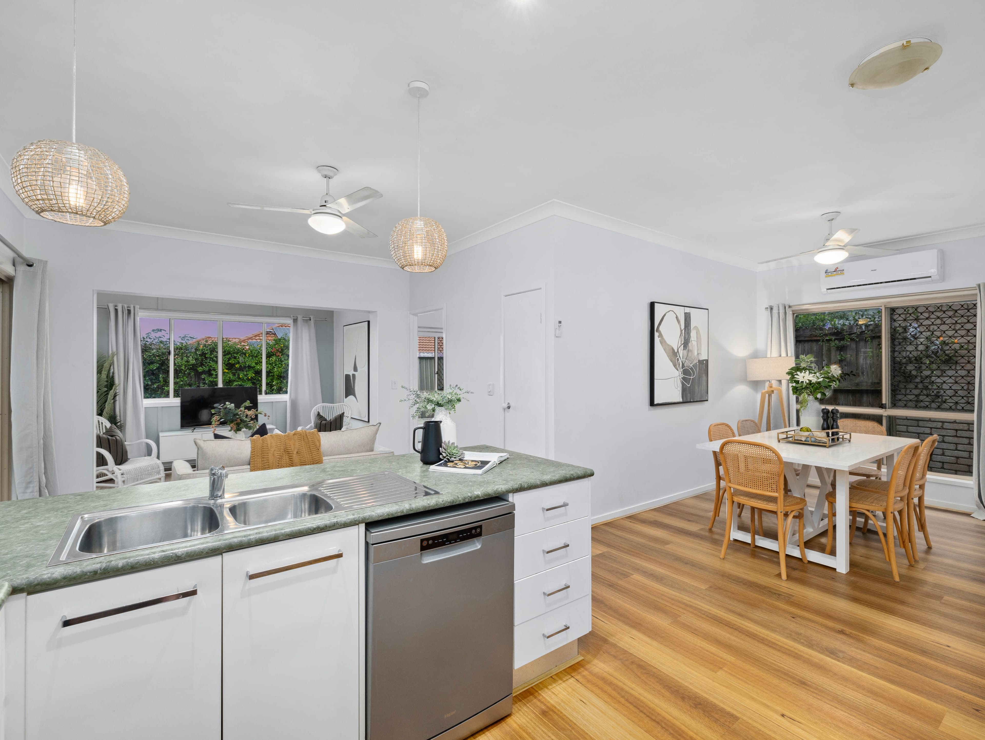 2 Chateau Street, Springfield Lakes QLD 4300, Springfield Lakes - Thumbnail 3