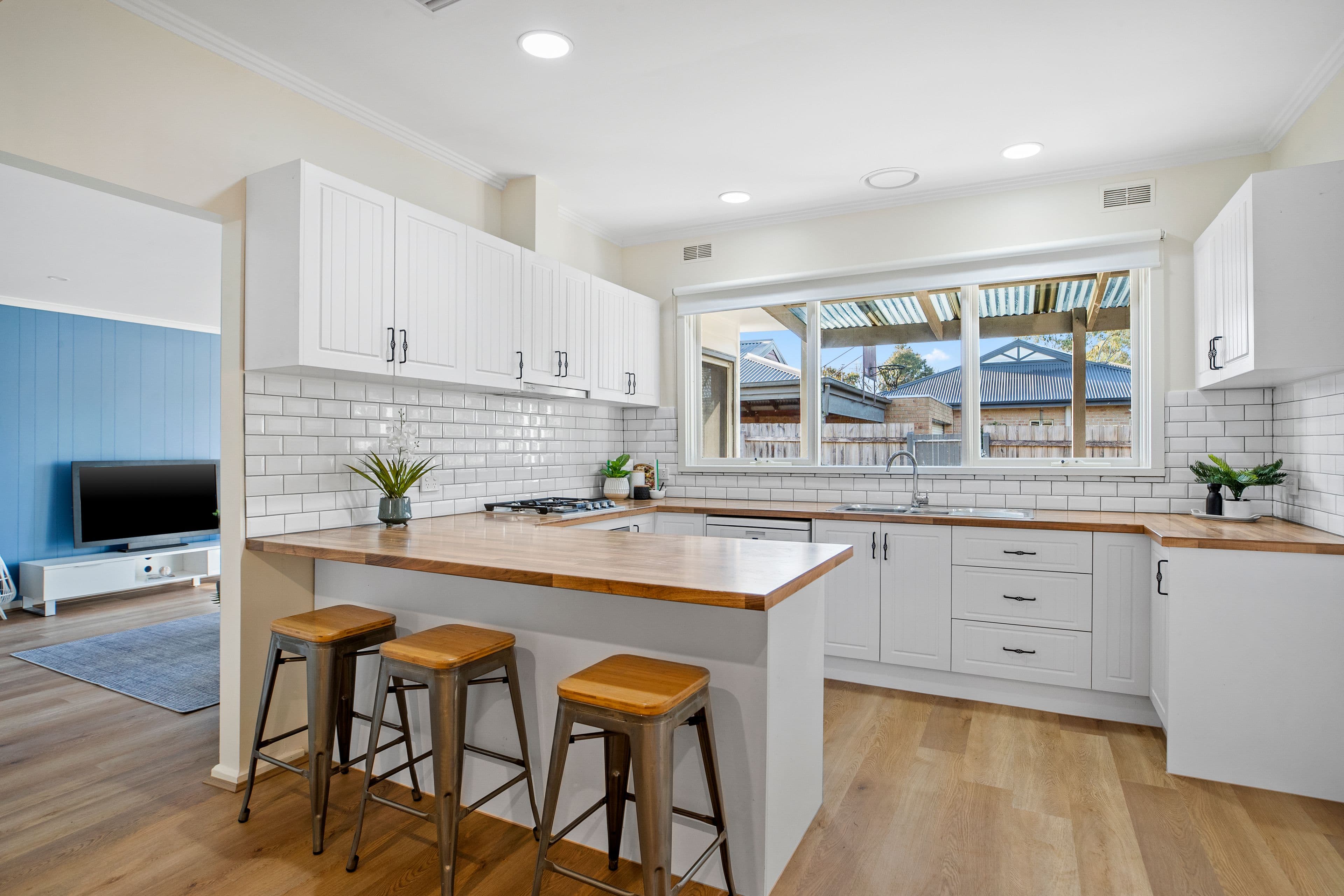 107 Scoresby Road, Bayswater VIC 3153, Bayswater - Thumbnail 2