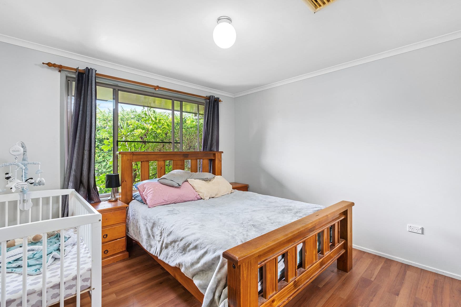 1 Edmonston Drive, Emerald QLD 4720, Emerald - Thumbnail 7