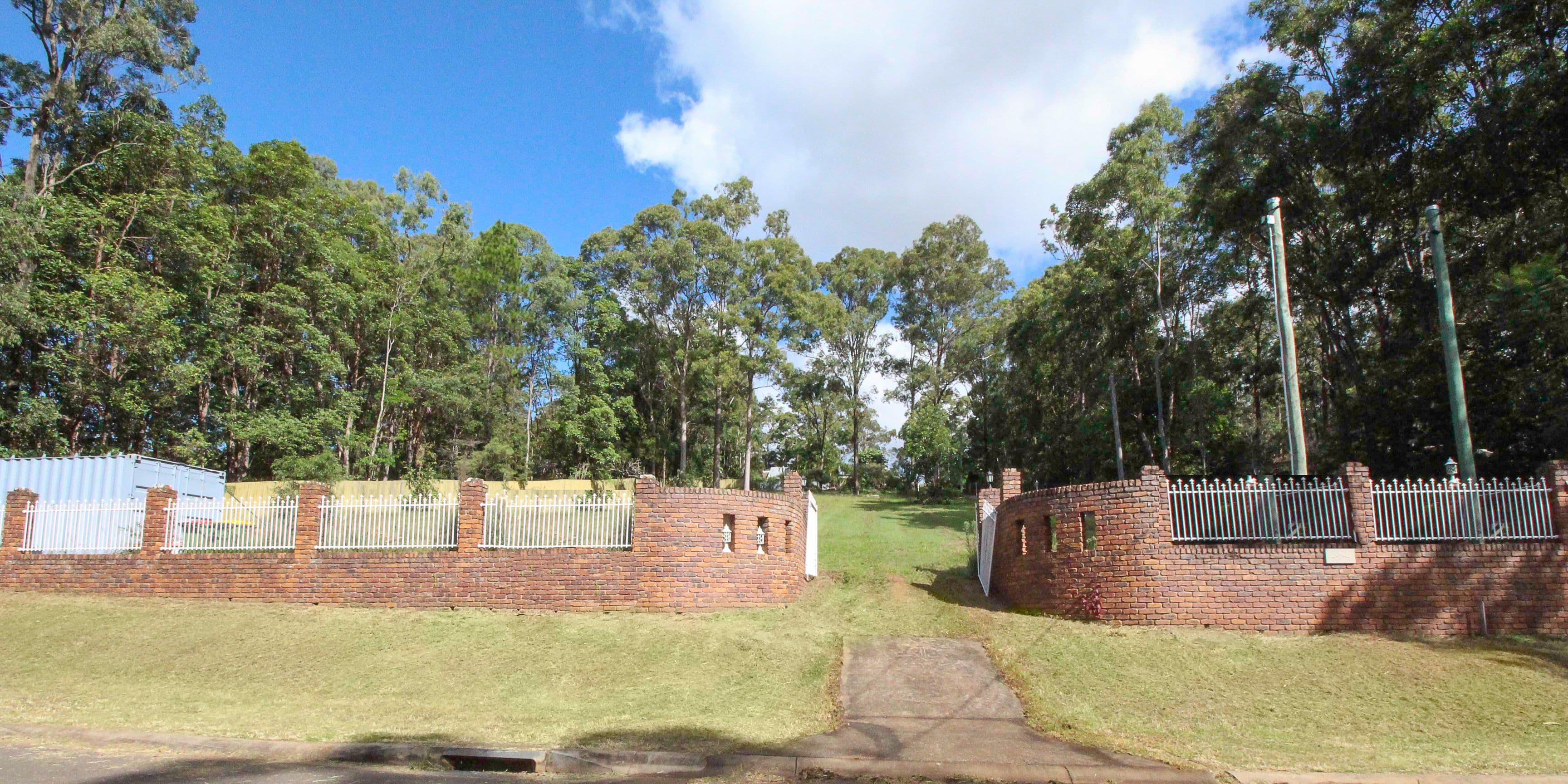 90 Plumbs Road, Tanah Merah QLD 4128, Tanah Merah - Thumbnail 3