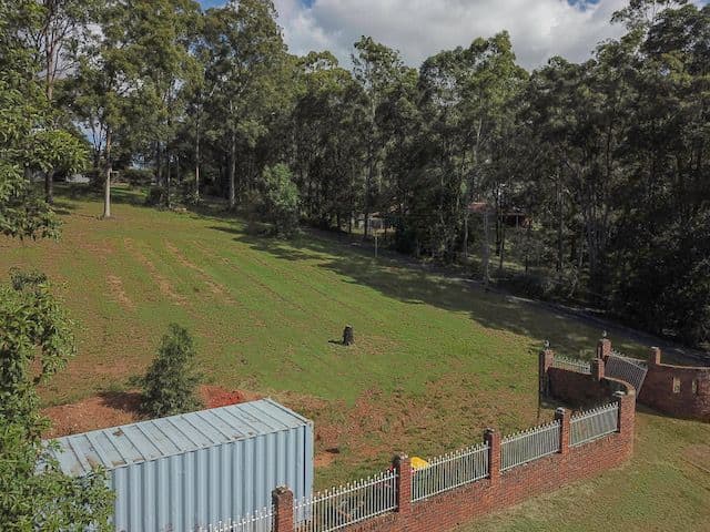 90 Plumbs Road, Tanah Merah QLD 4128, Tanah Merah - Thumbnail 4