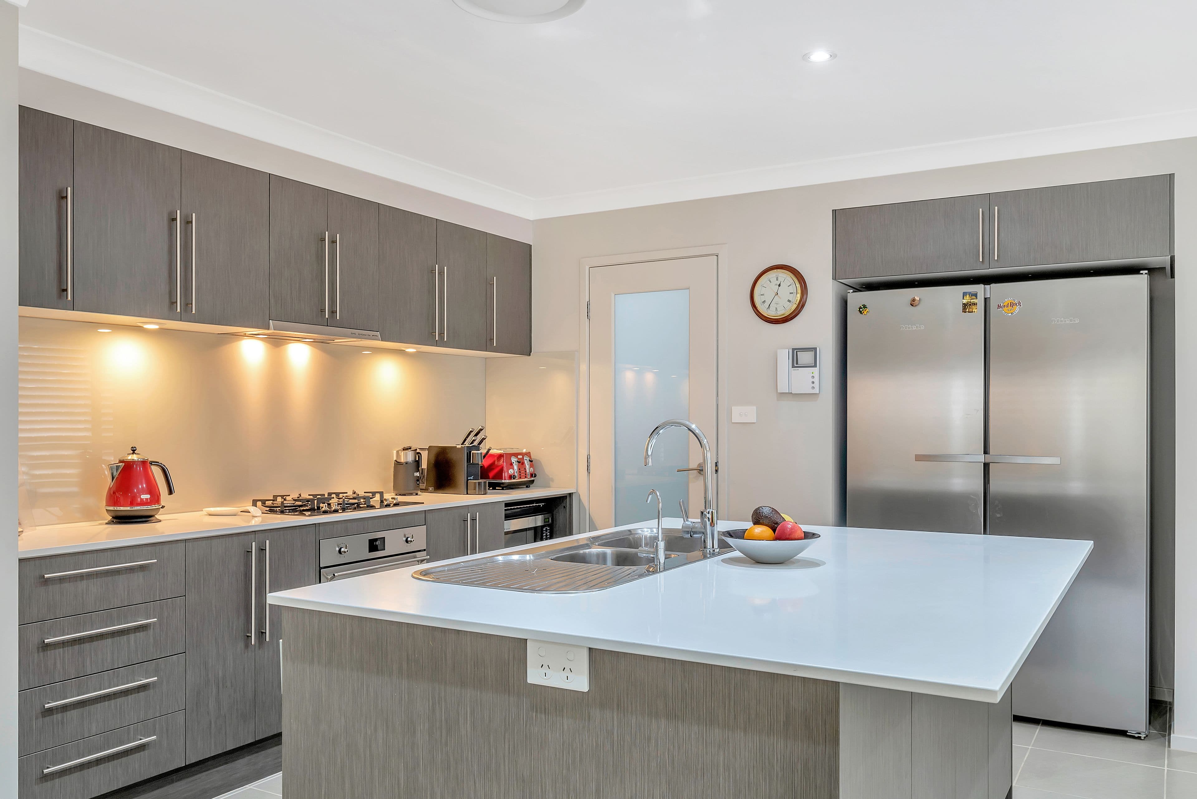 27 Thomas Hassall Avenue, Middleton Grange - Thumbnail 3