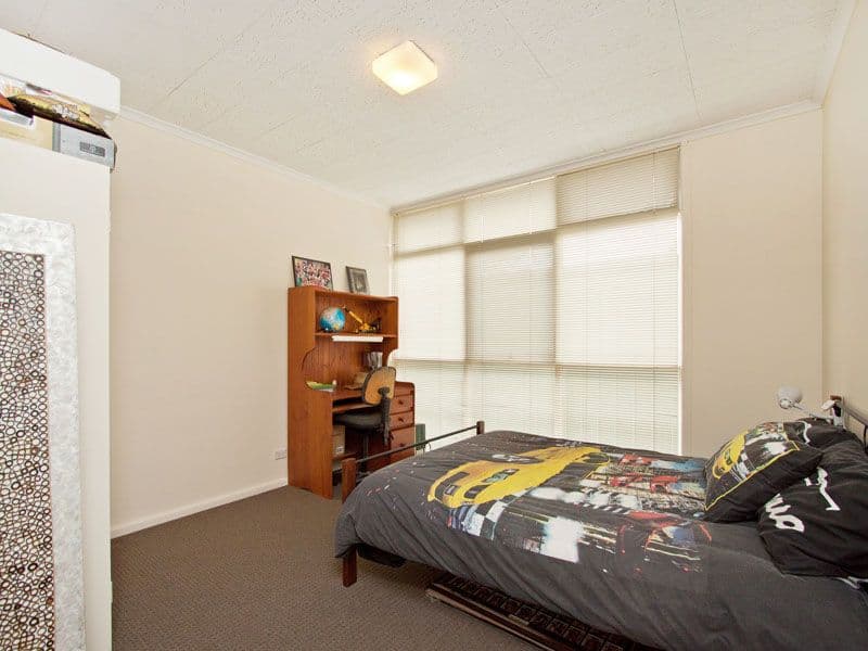 2 Anita Avenue, DINGLEY VILLAGE VIC 3172, Dingley Village - Thumbnail 5