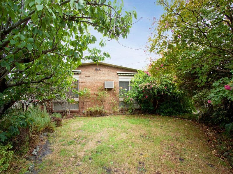 2 Anita Avenue, DINGLEY VILLAGE VIC 3172, Dingley Village - Thumbnail 8