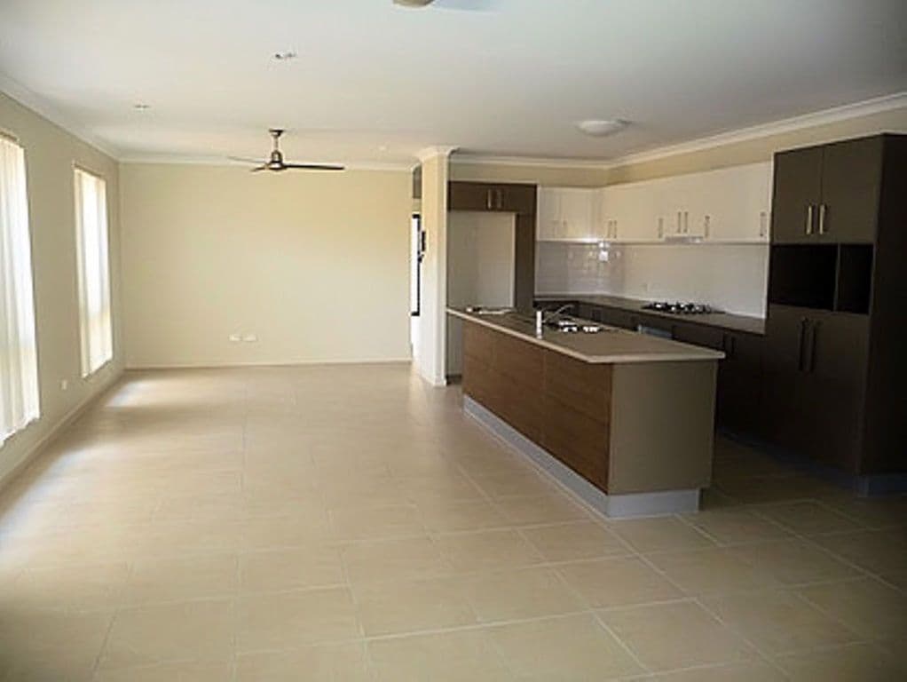 18 Coriander Crescent, Griffin QLD 4503, Griffin - Thumbnail 2