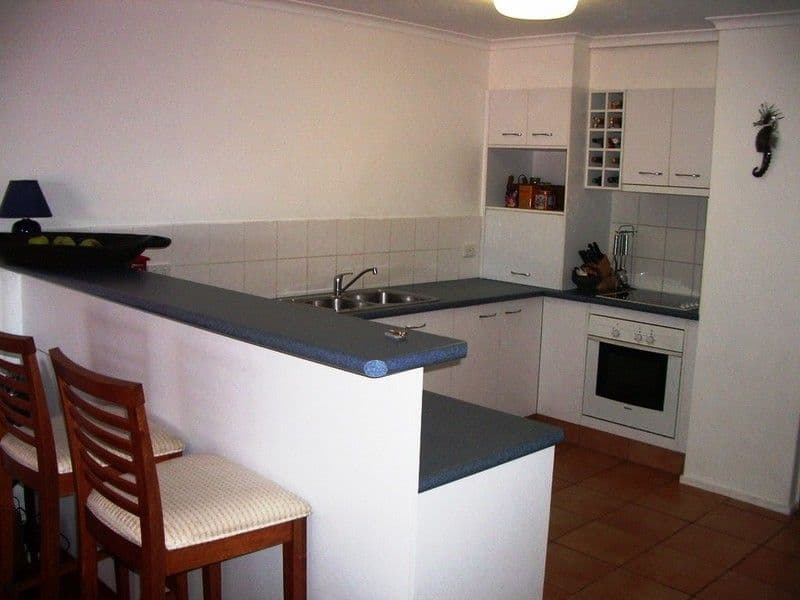 9 Weeumba Street, CURRUMBIN QLD 4223, Currumbin - Thumbnail 2