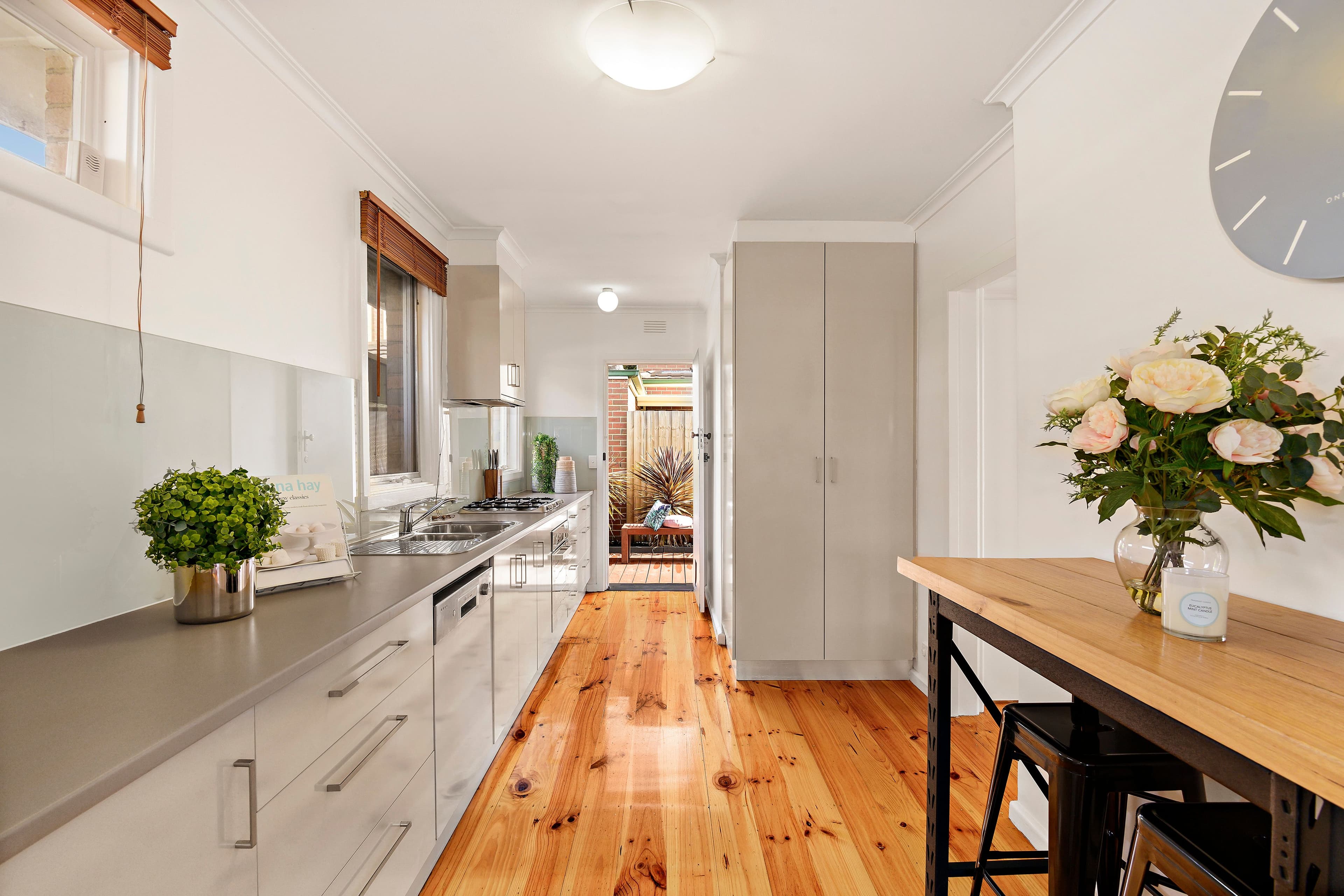 16 Rigby Avenue, Carnegie VIC 3163, Carnegie - Thumbnail 4