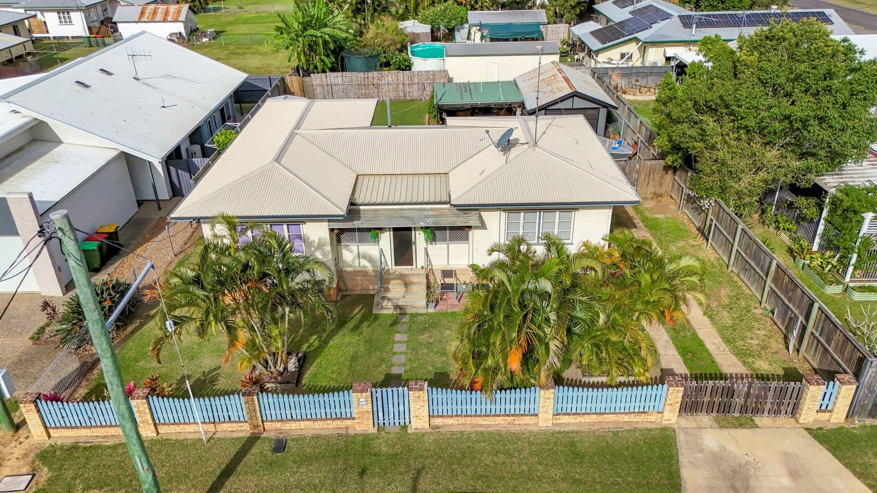 11 Spence Street, Svensson Heights QLD 4670, Svensson Heights - Thumbnail 2