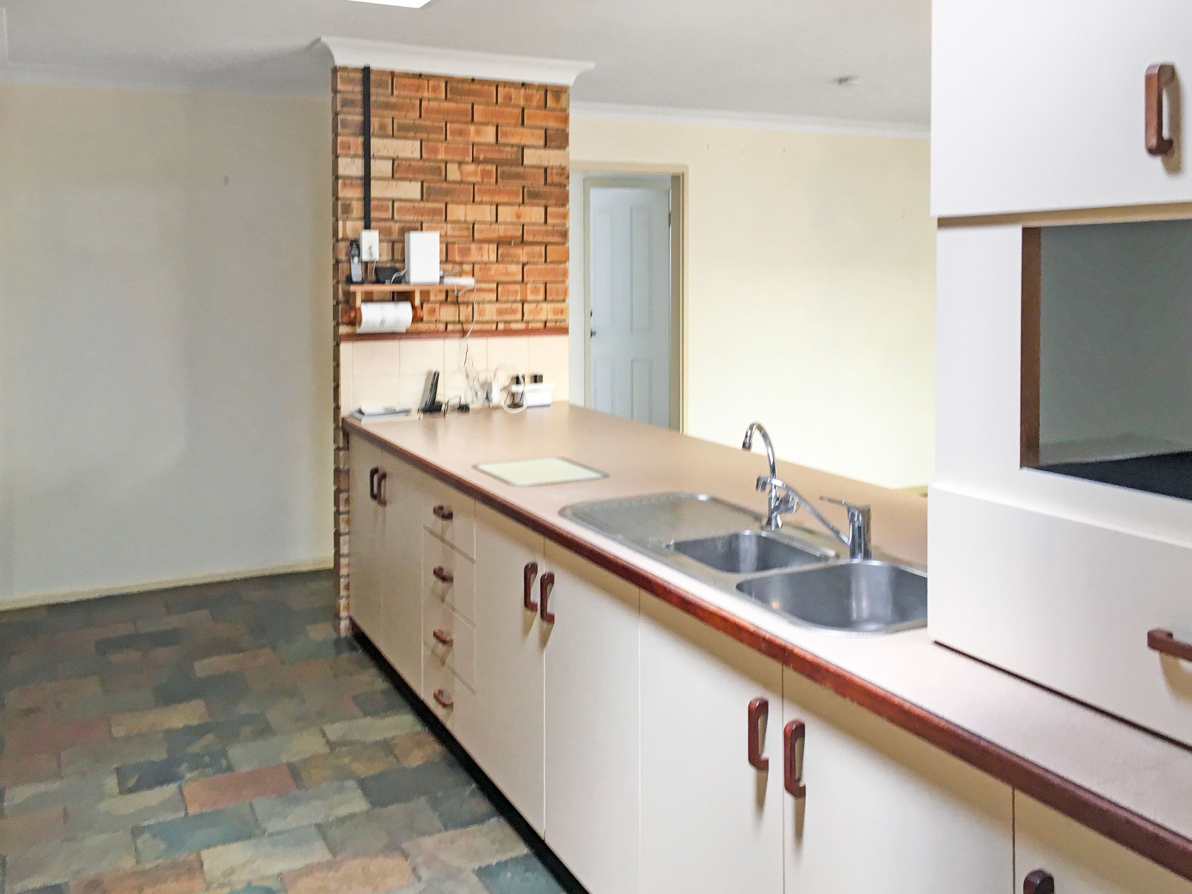 3 Cooma Court, Yakamia WA 6330, Yakamia - Thumbnail 3