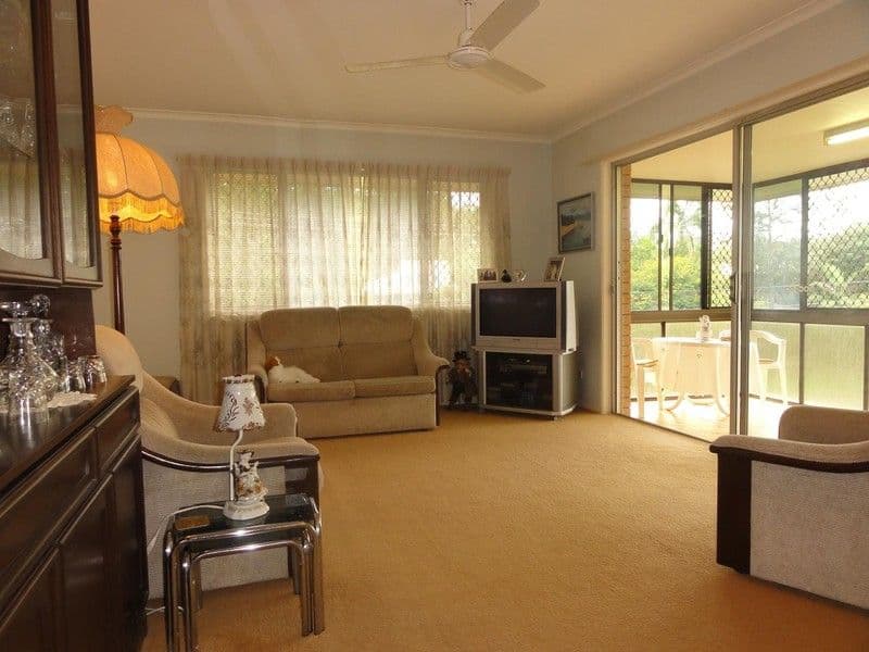 1 Vienna Place, WISHART QLD 4122, Wishart - Thumbnail 2
