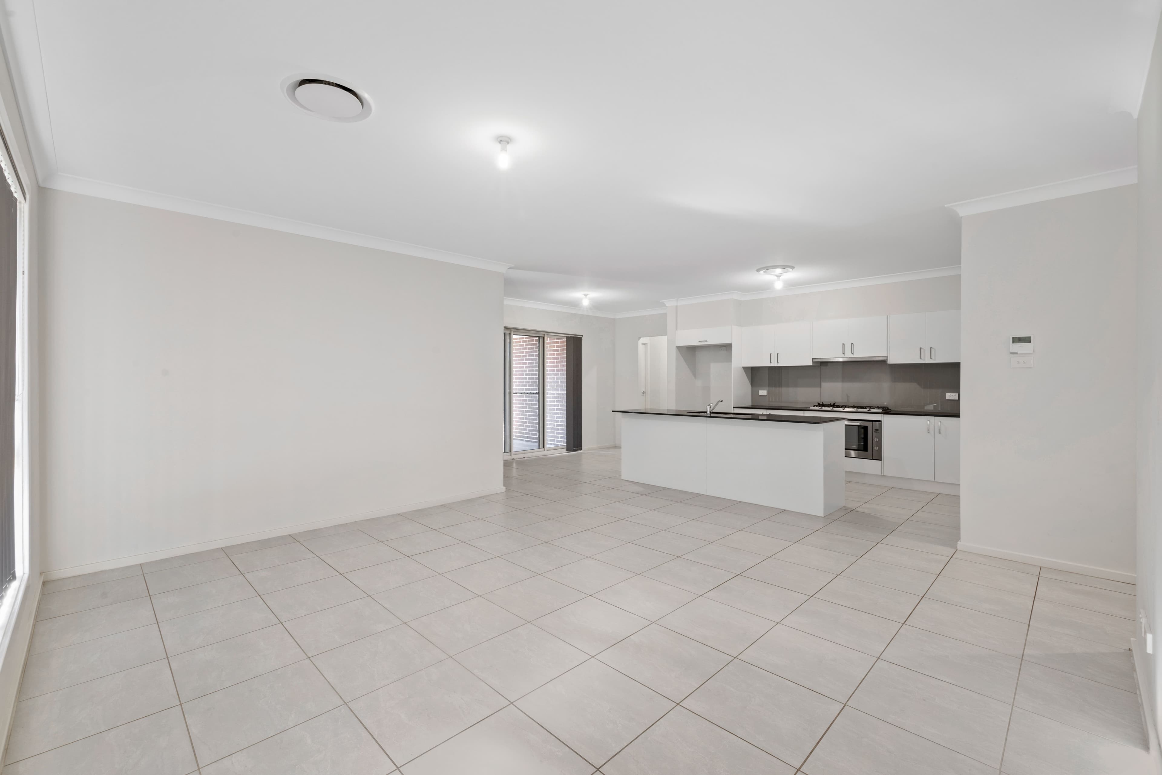 11 Geoghegan Circuit, Oran Park NSW 2570, Oran Park - Thumbnail 6