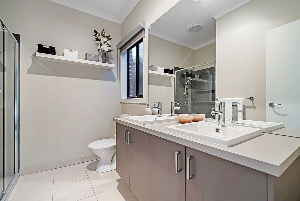21 Perth Street, Craigieburn VIC 3064, Craigieburn - Thumbnail 4