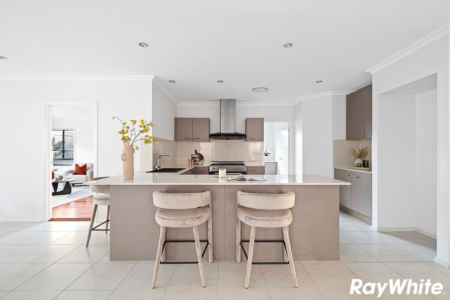 2 Bridge Avenue, Oak Flats, North Ryde - Thumbnail 5