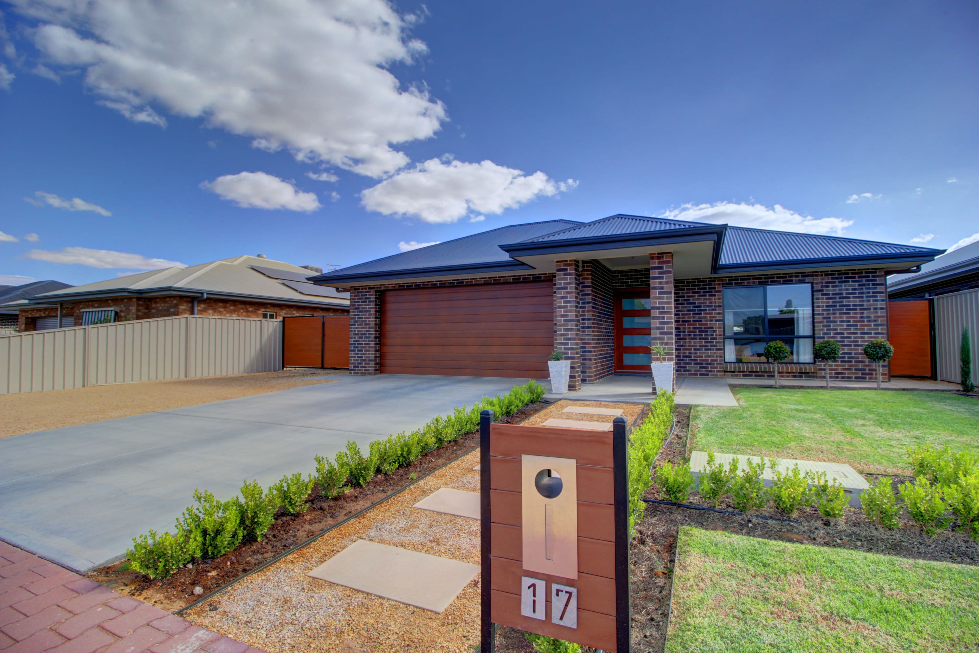 17 Barrington Street, Renmark SA 5341, Renmark - Image 1