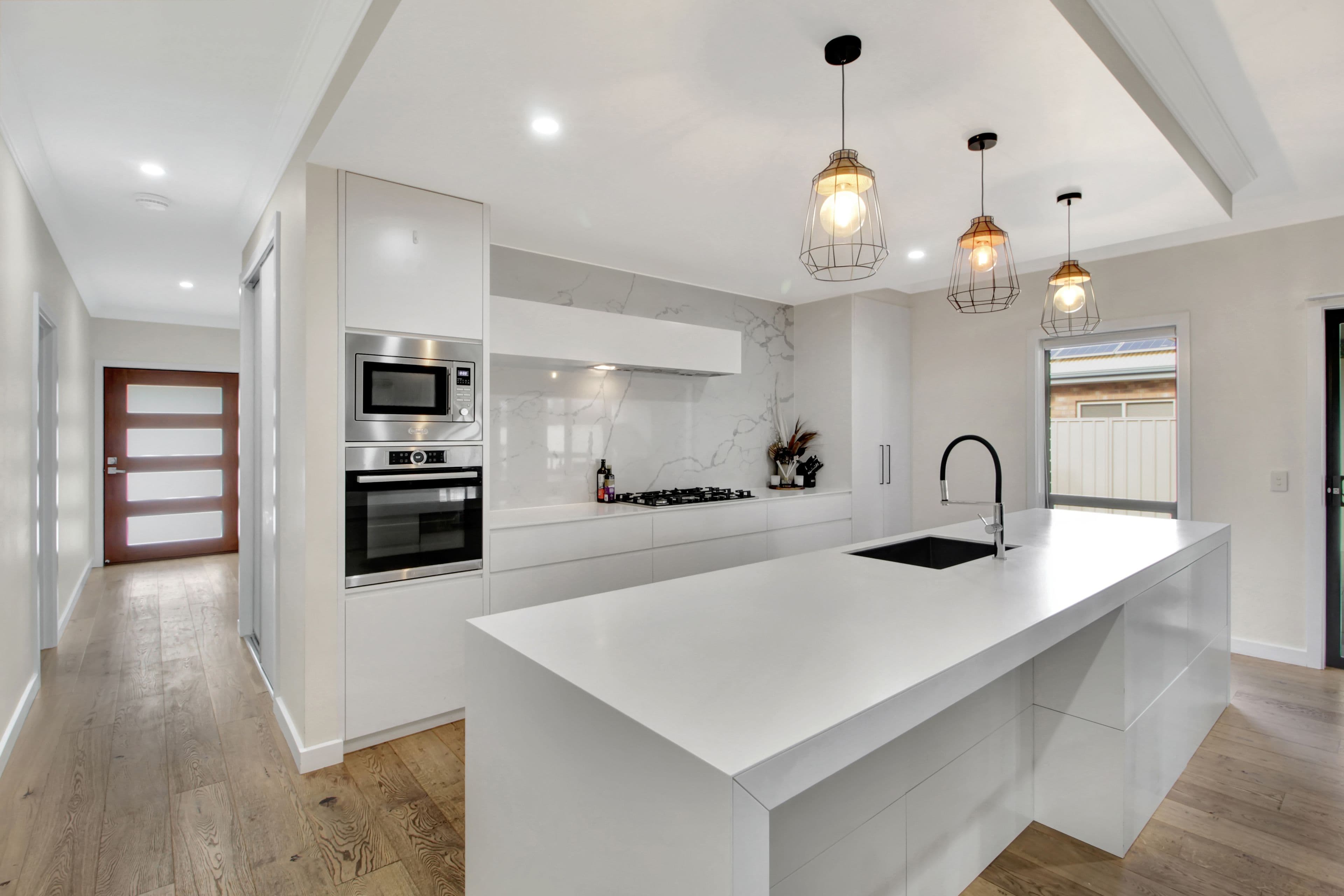 17 Barrington Street, Renmark SA 5341, Renmark - Thumbnail 2