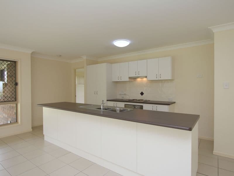 19 Emily Place, SUMNER QLD 4074, Sumner - Thumbnail 2