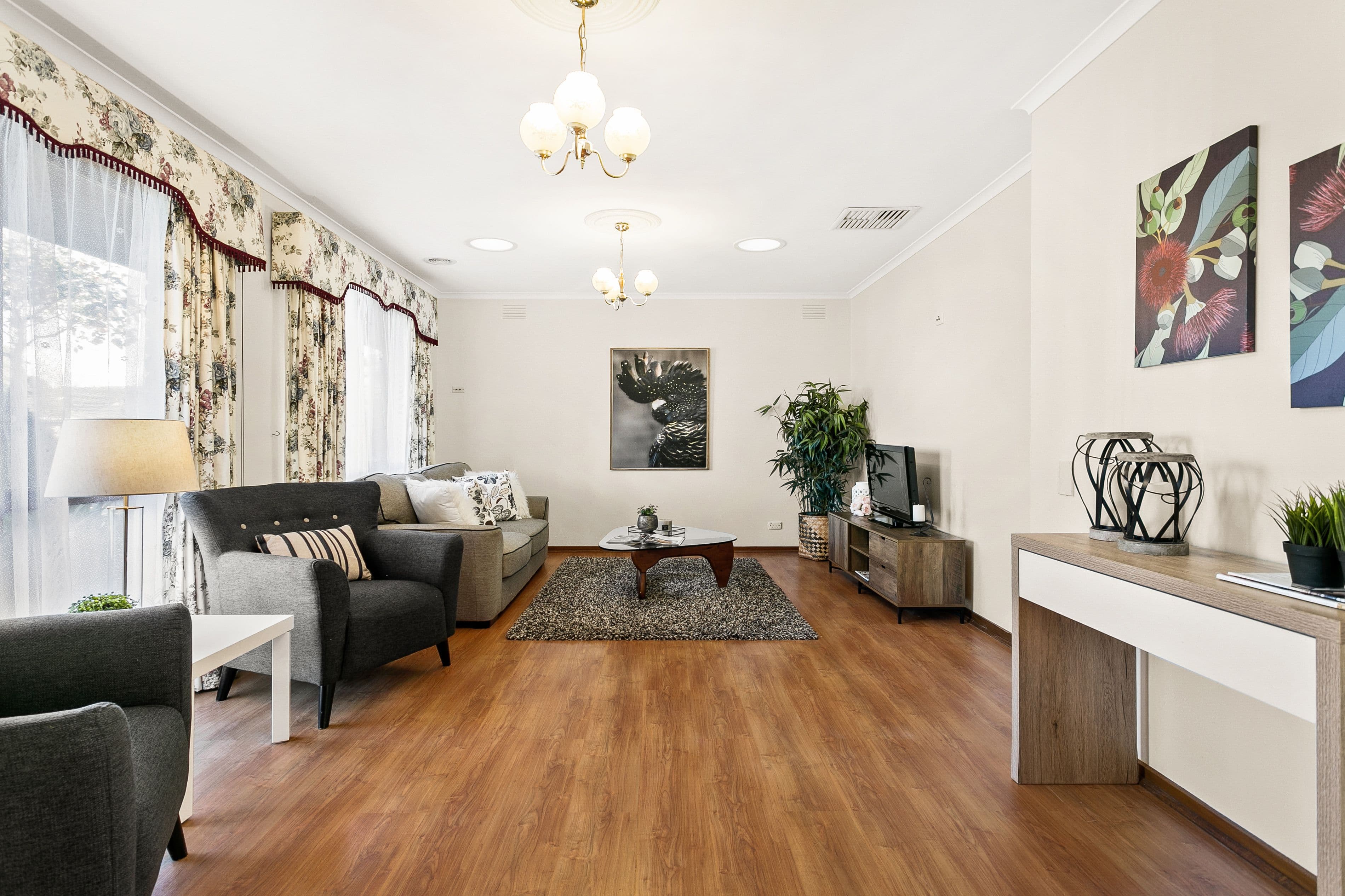 4 Ann Crescent, Pakenham VIC 3810, Pakenham - Thumbnail 2