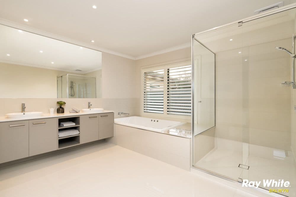 15 Martin Street, Box Hill North VIC 3129, Box Hill North - Thumbnail 6