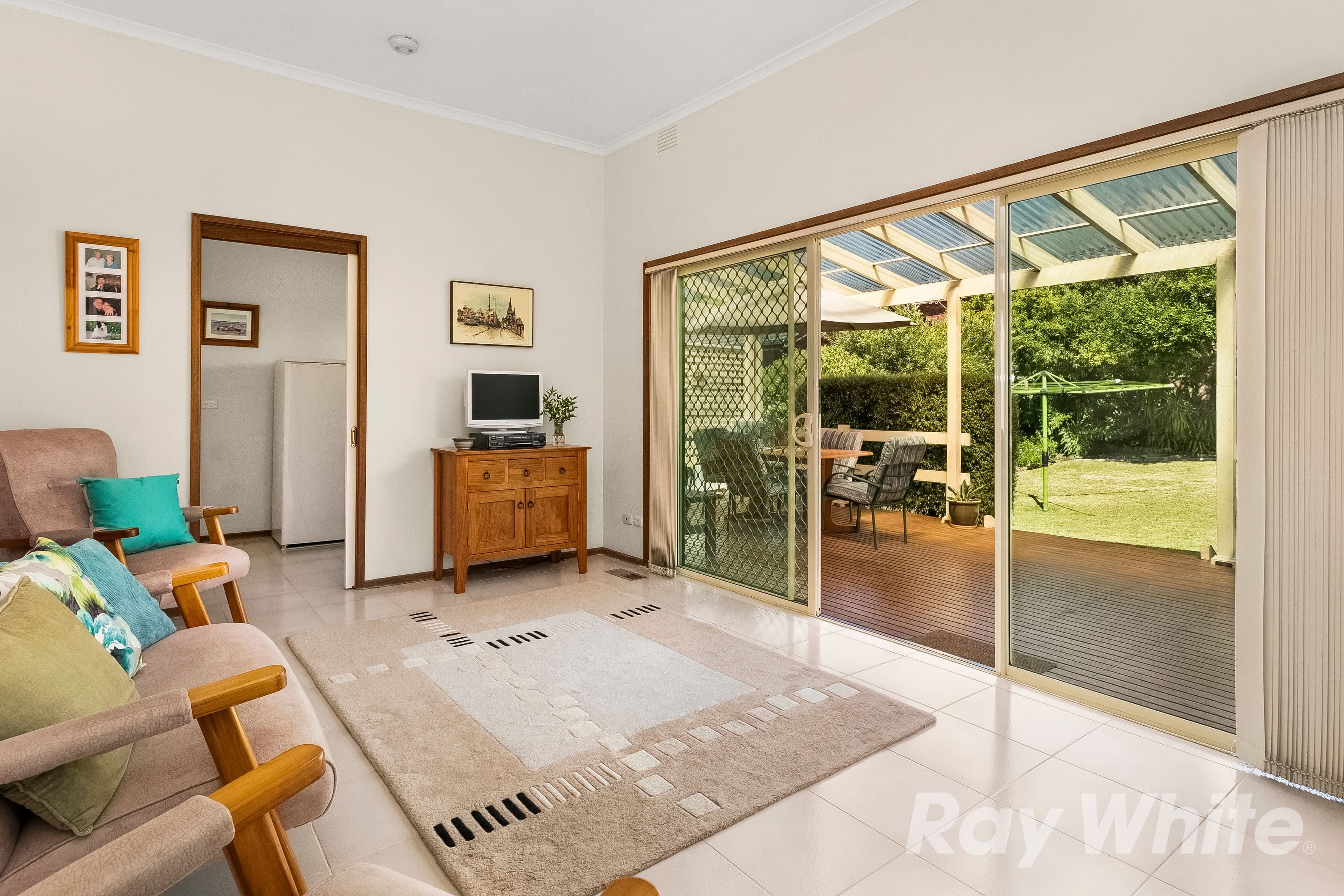 4 Sundowner Court, Wheelers Hill VIC 3150, Wheelers Hill - Thumbnail 8
