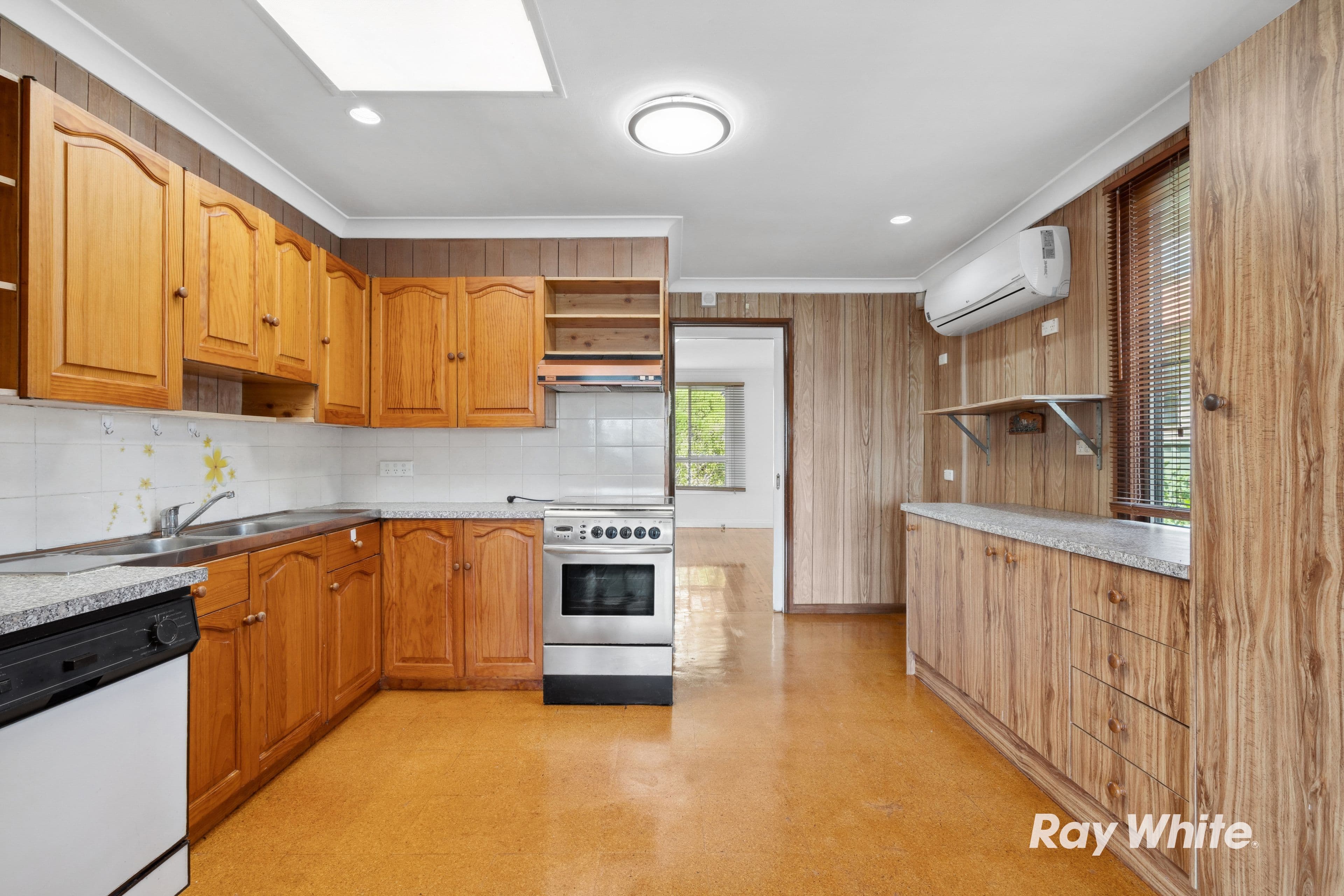 31 Ronald Street, Blacktown NSW 2148, Blacktown - Thumbnail 2