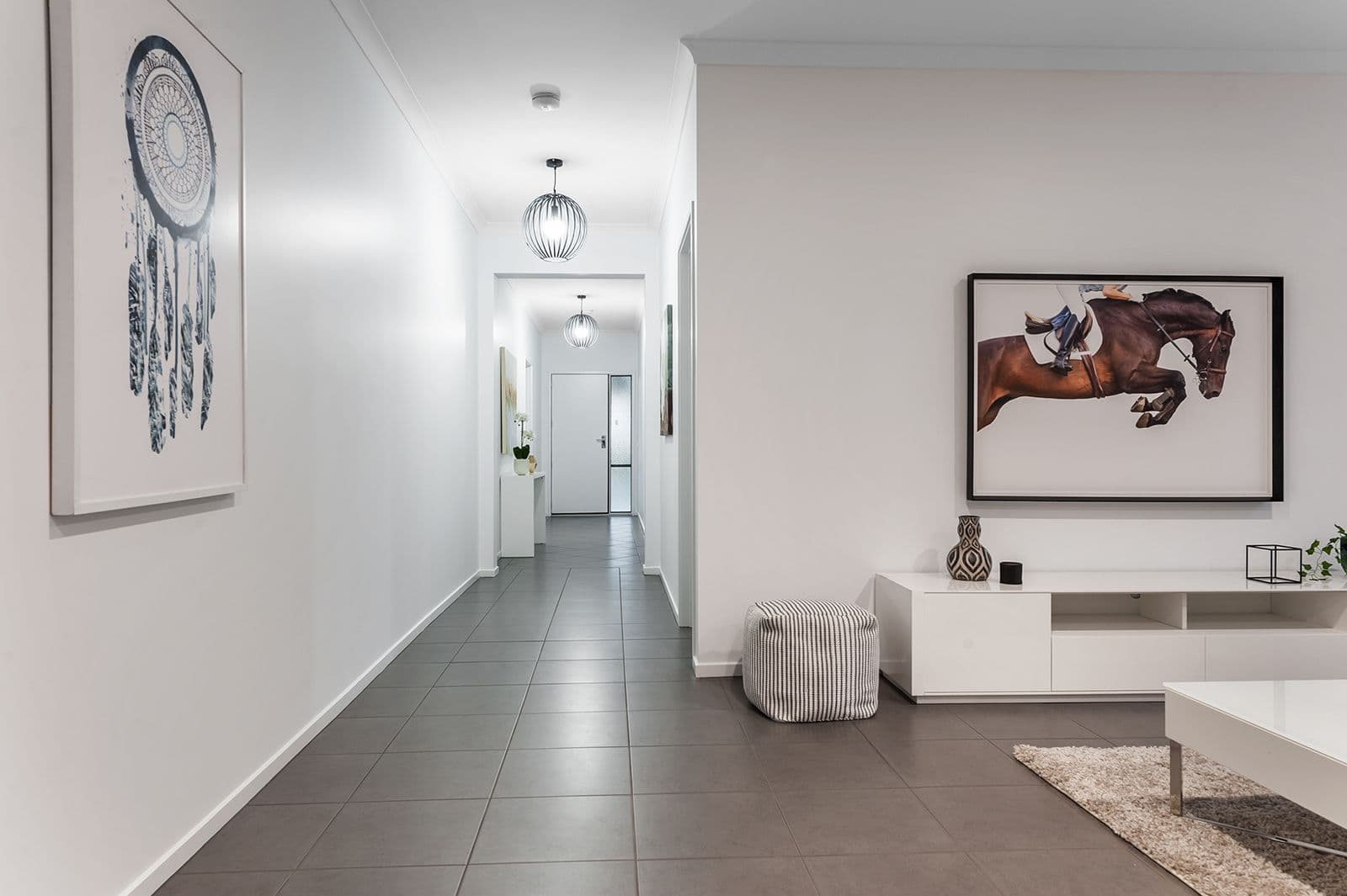 35 Hampton Street, Craigieburn VIC 3064, Craigieburn - Thumbnail 2