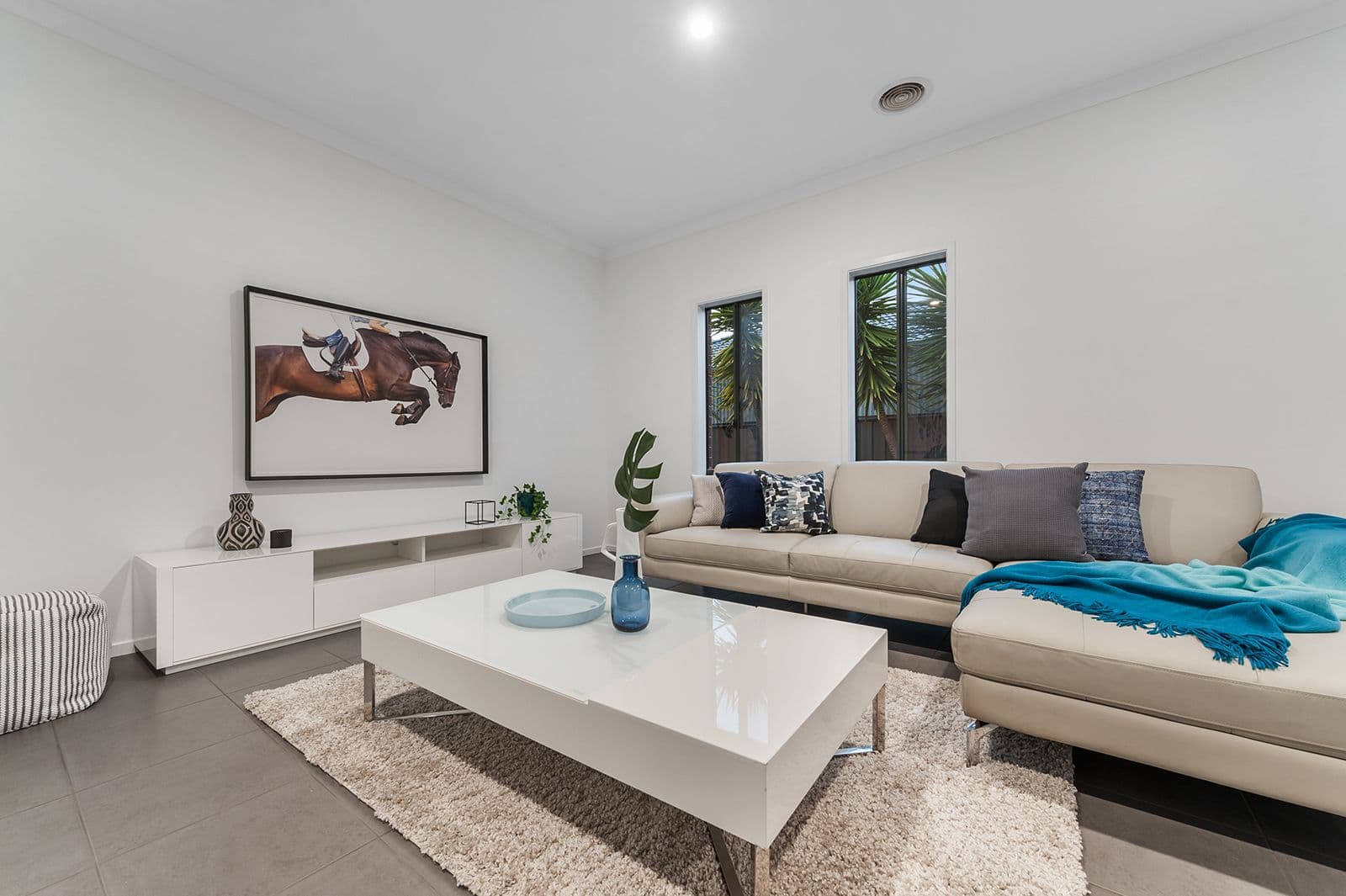 35 Hampton Street, Craigieburn VIC 3064, Craigieburn - Thumbnail 6