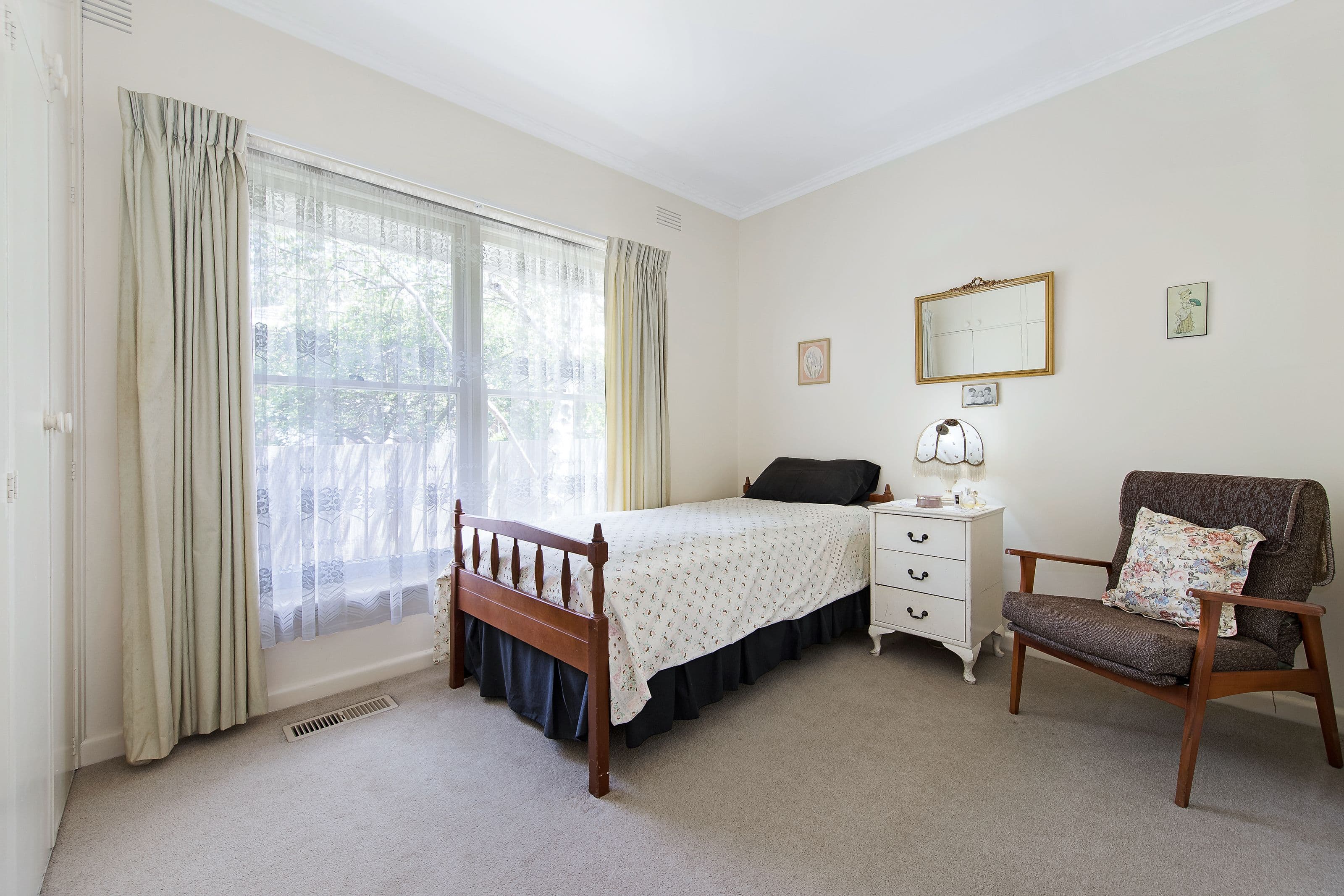 8 Eric Court, Wheelers Hill VIC 3150, Wheelers Hill - Thumbnail 7