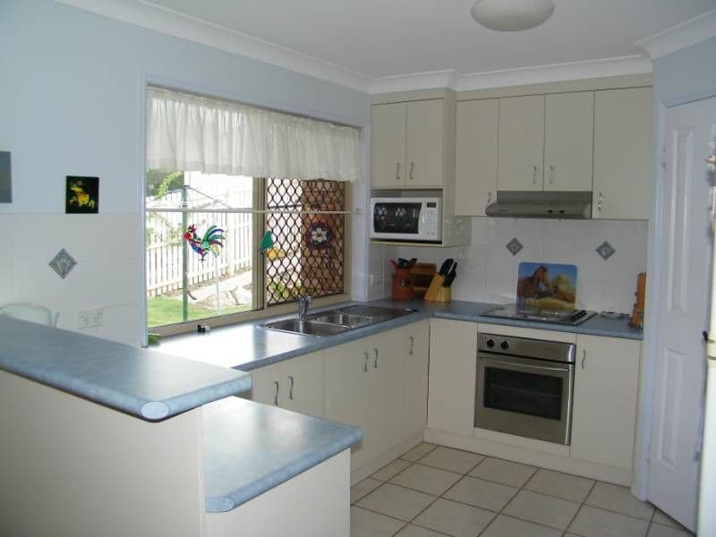 7 Whitbread Road, GLADSTONE QLD 4680, Gladstone - Thumbnail 2