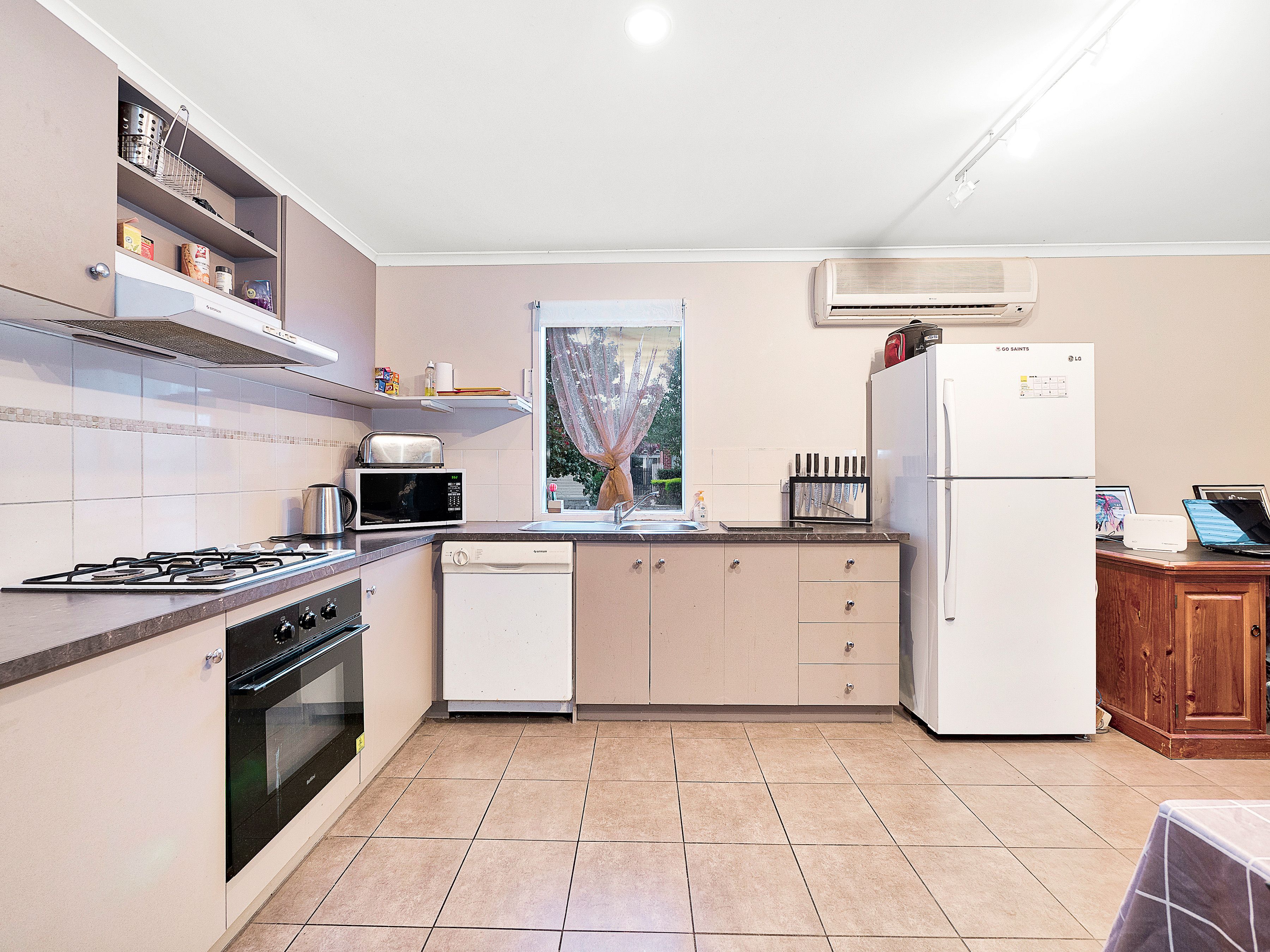 39 Miralie Way, Cranbourne West VIC 3977, Cranbourne West - Thumbnail 4