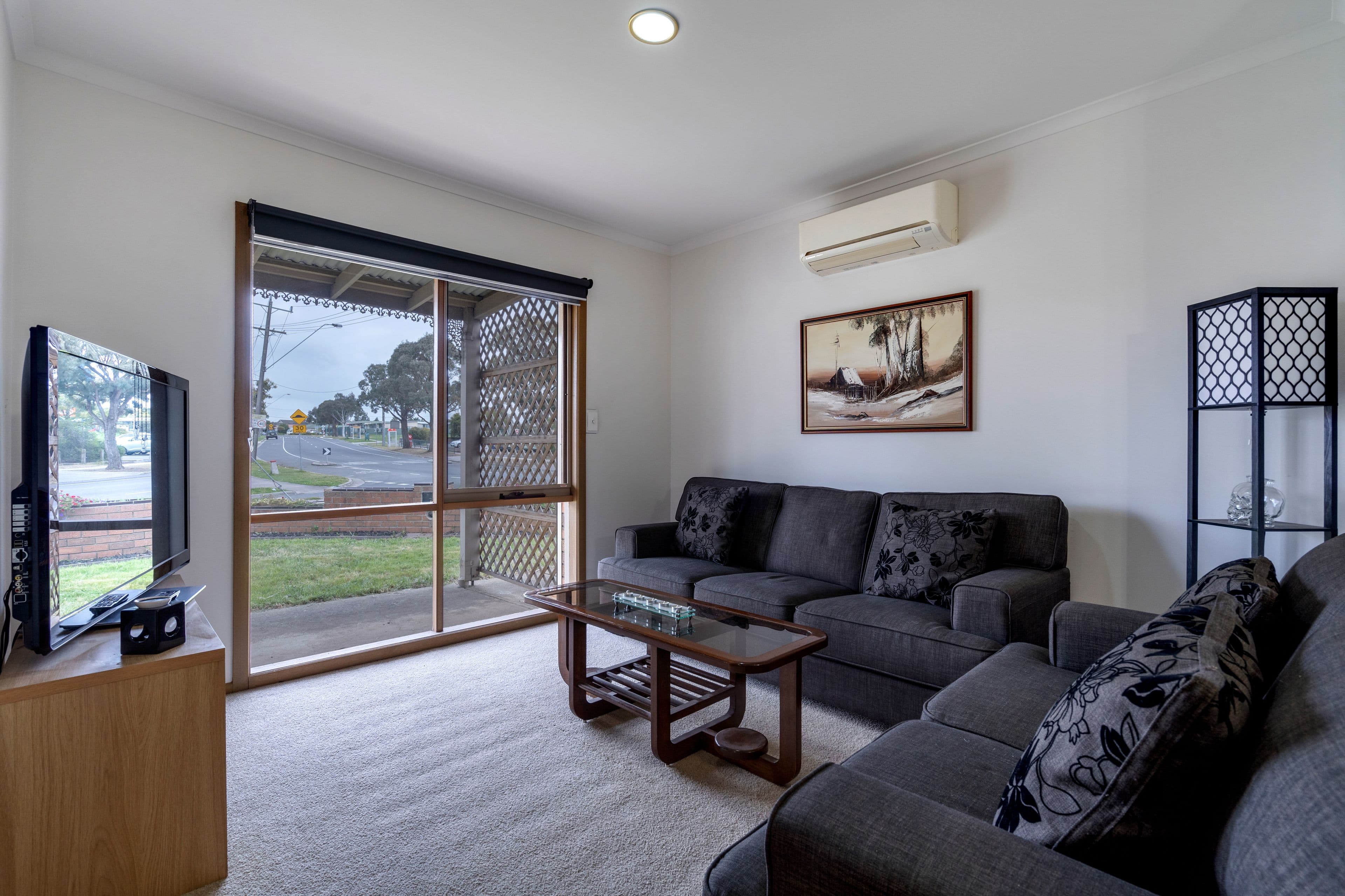 1 Edington Way, Craigieburn VIC 3064, Craigieburn - Thumbnail 2
