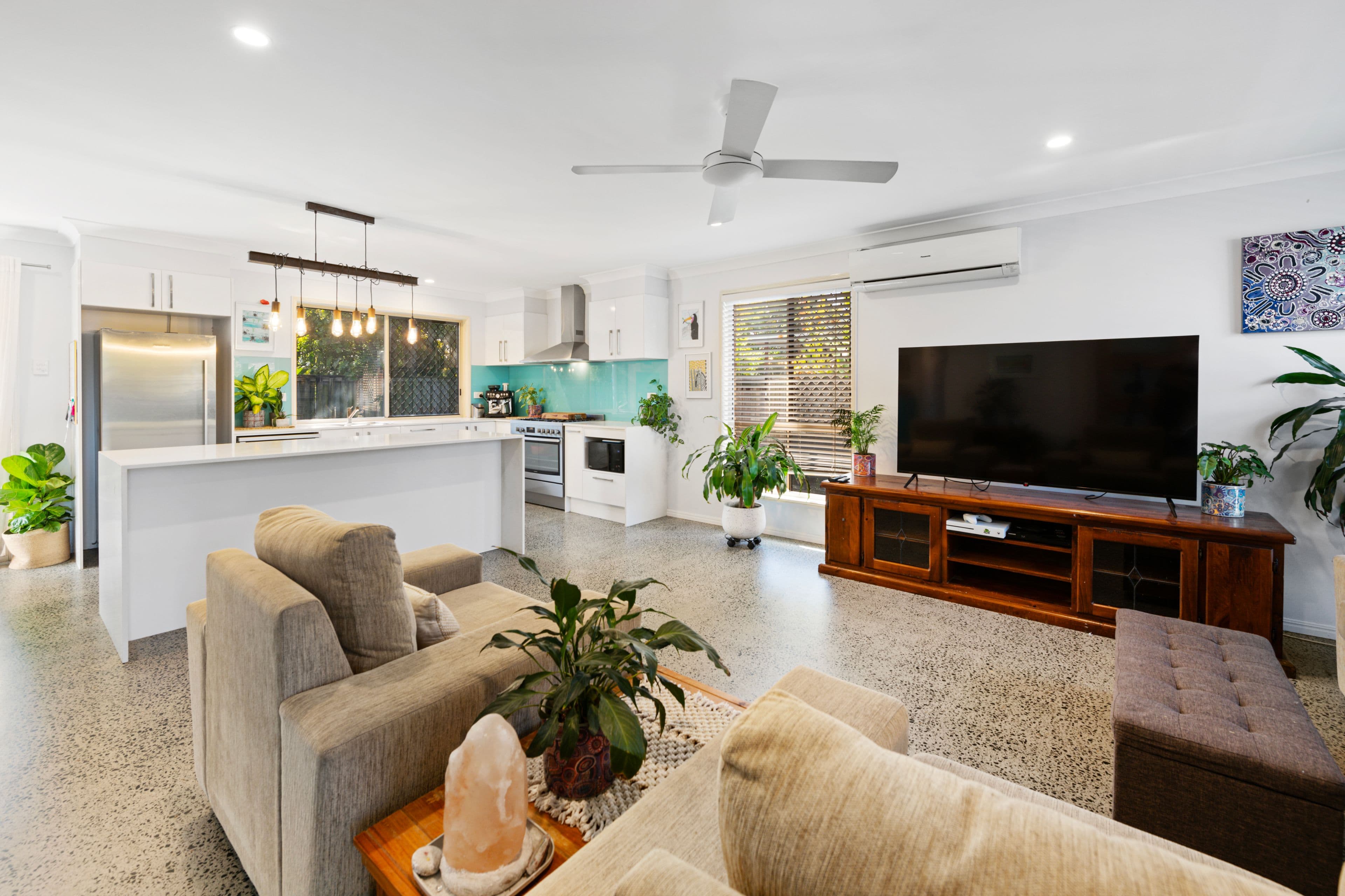33 Galeen Drive, Burleigh Waters QLD 4220, Burleigh Waters - Thumbnail 7