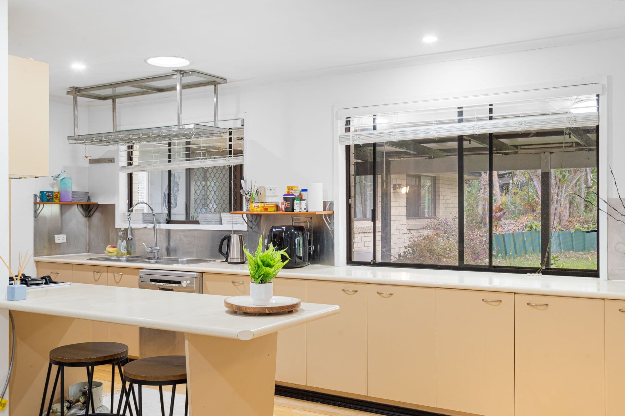 29 Linning Street, Mount Warren Park QLD 4207, Mount Warren Park - Thumbnail 7