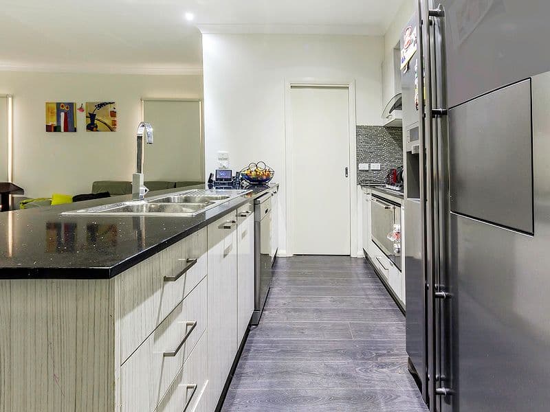 116 Hummingbird Boulevard, Tarneit VIC 3029, Tarneit - Thumbnail 6