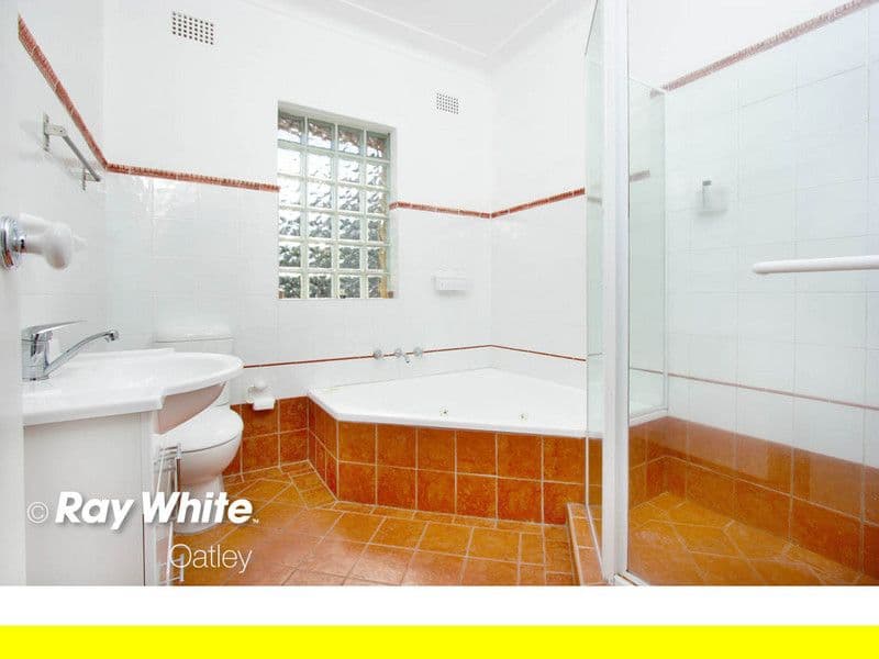 7 Ballantyne Road, MORTDALE NSW 2223, Mortdale - Thumbnail 3