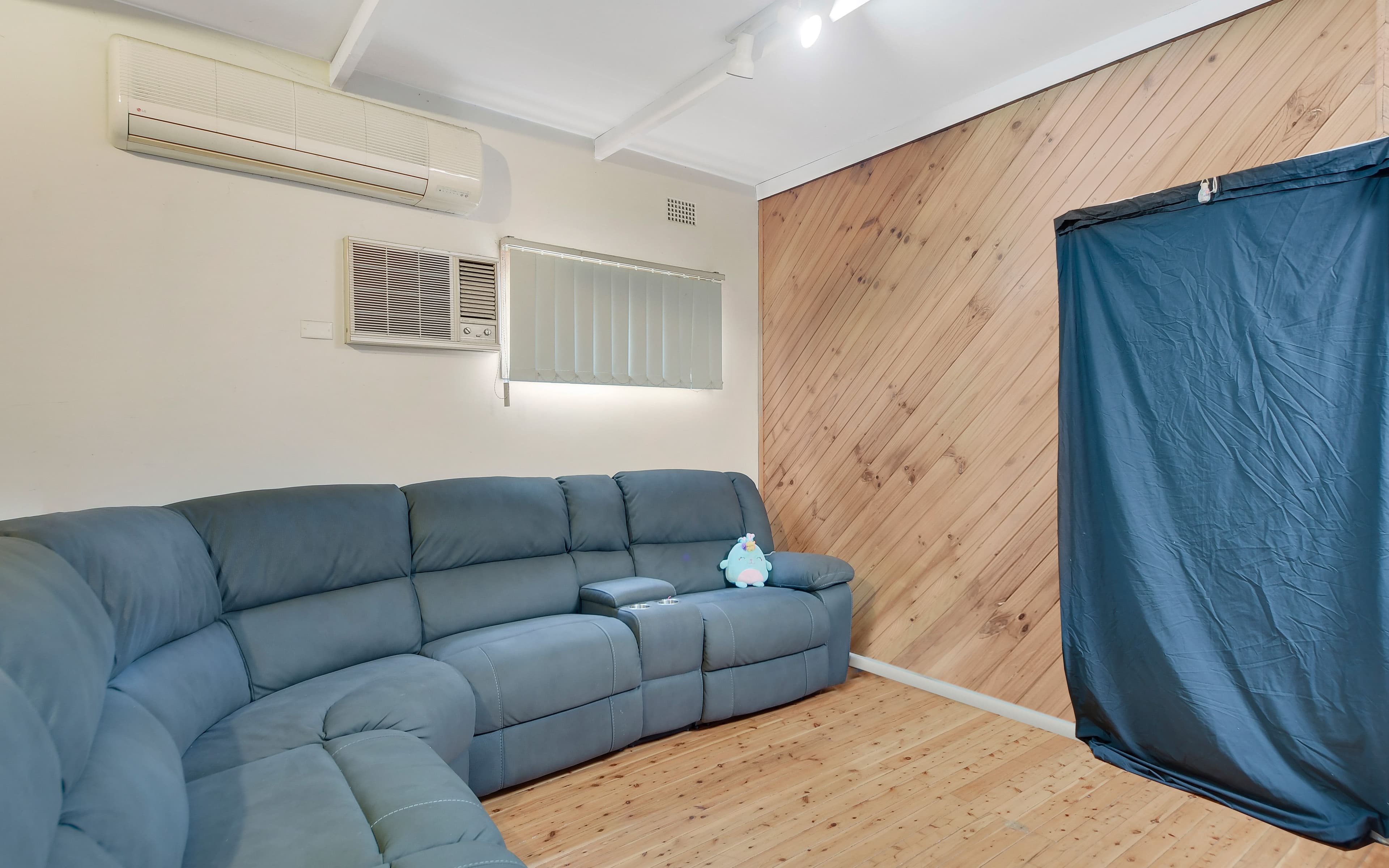 16 Worcester Road, Cambridge Park NSW 2747, Cambridge Park - Thumbnail 2