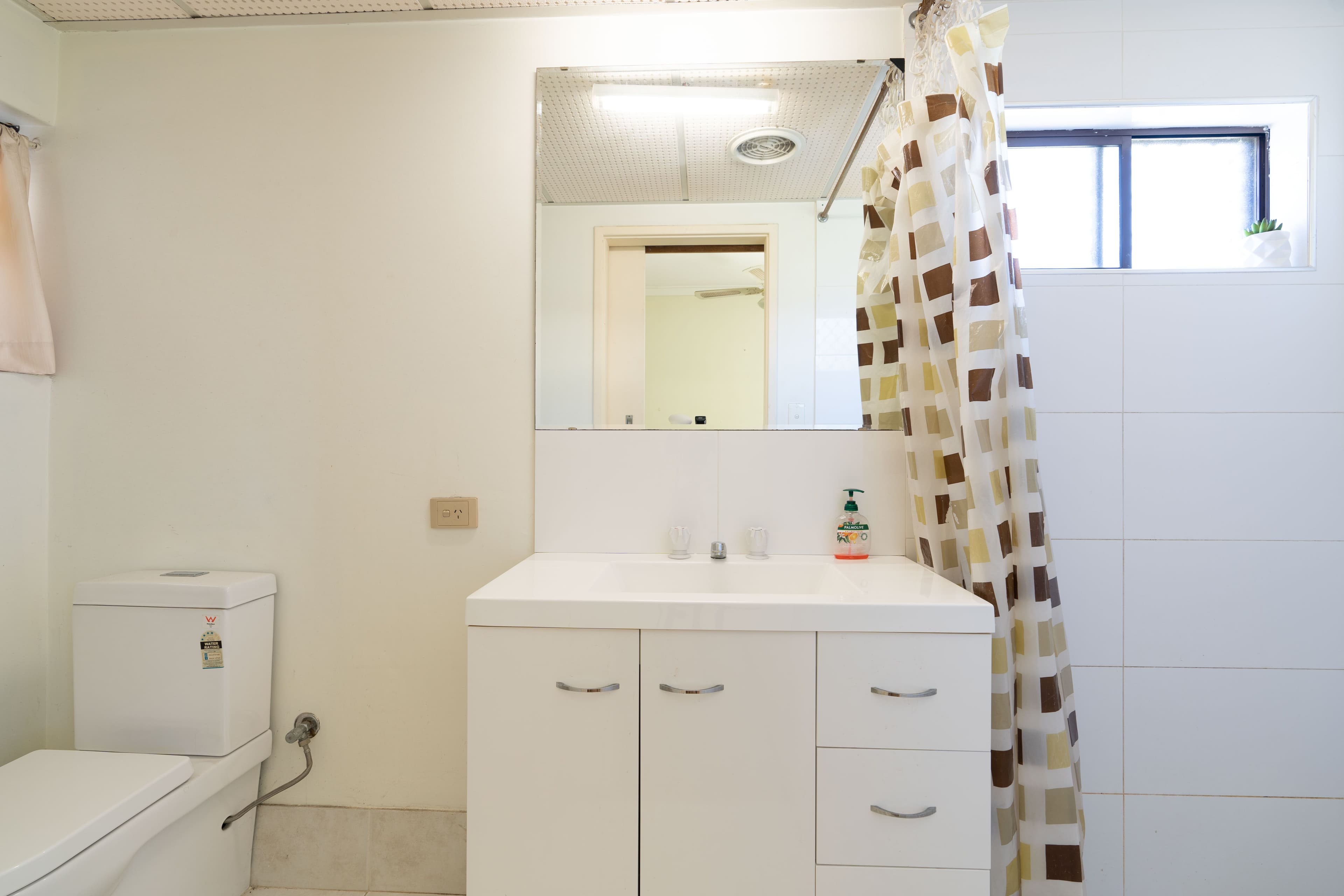 11 O'Mara Place, Belmont WA 6104, Belmont - Thumbnail 5