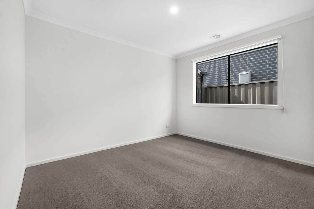 12 Talbot Drive, Pakenham VIC 3810, Pakenham - Thumbnail 6