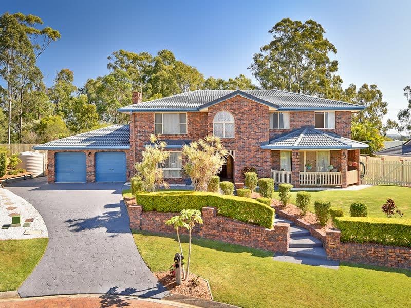 12 Inverness Court, Albany Creek QLD 4035, Albany Creek - Thumbnail 2