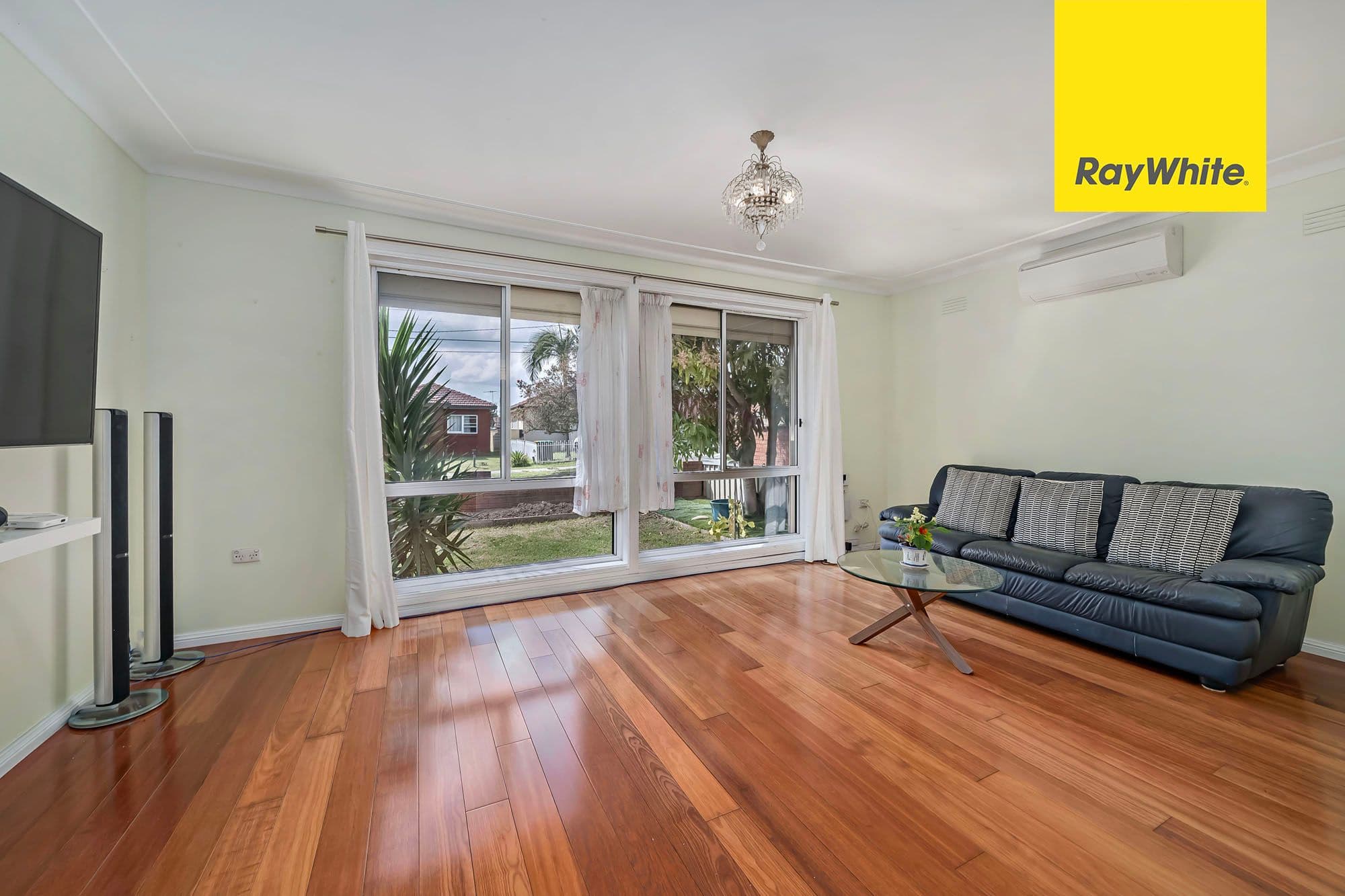 19 Eric Crescent, Lidcombe NSW 2141, Lidcombe - Thumbnail 2