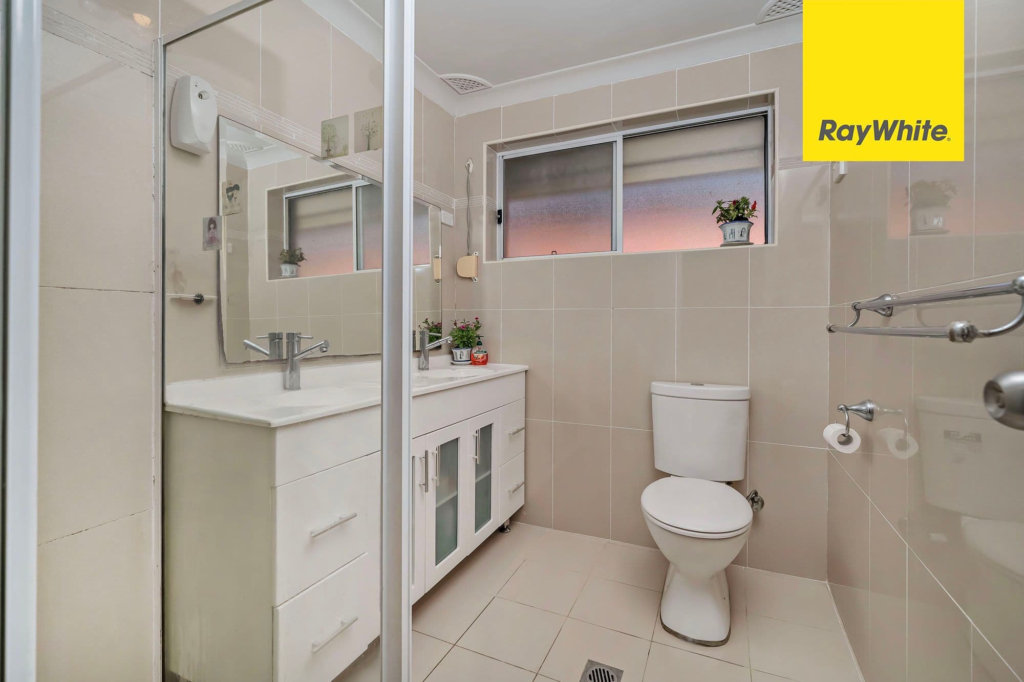 19 Eric Crescent, Lidcombe NSW 2141, Lidcombe - Thumbnail 7